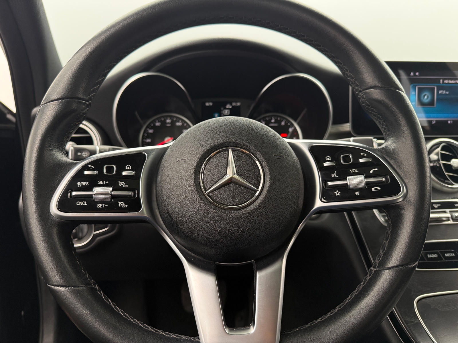 Thumbnail: 2019 Mercedes-Benz C-Class - 4