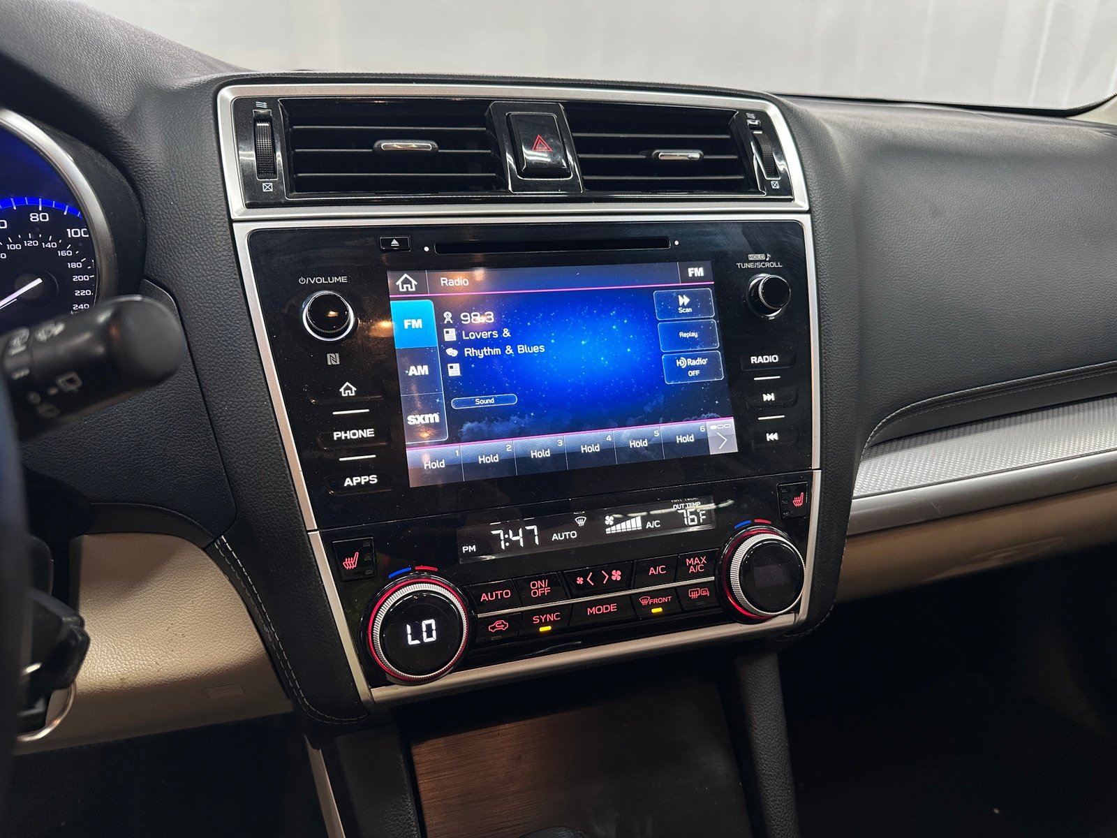 Thumbnail: 2019 Subaru Outback - 4