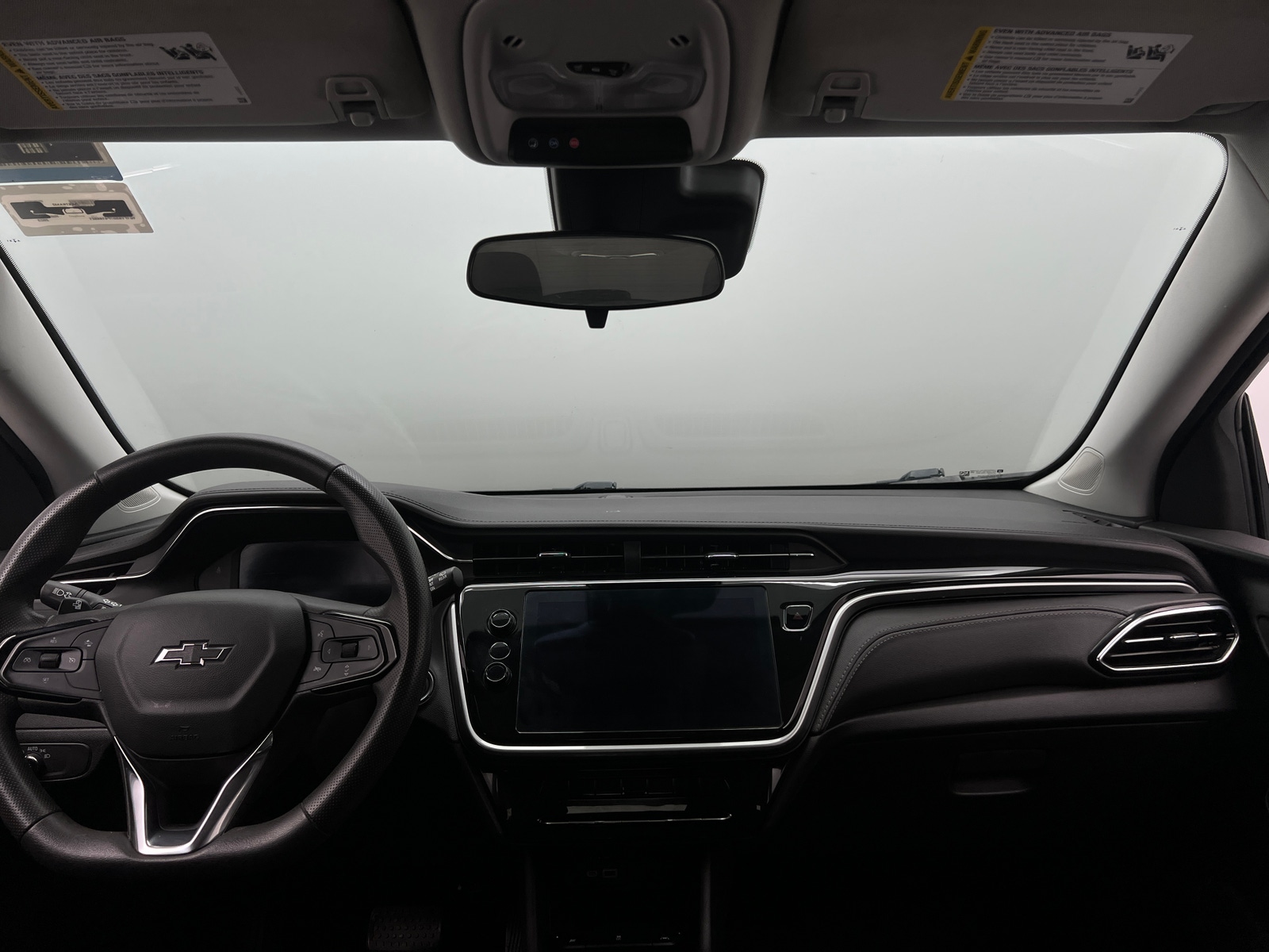 Thumbnail: 2023 Chevrolet Bolt EUV - 3