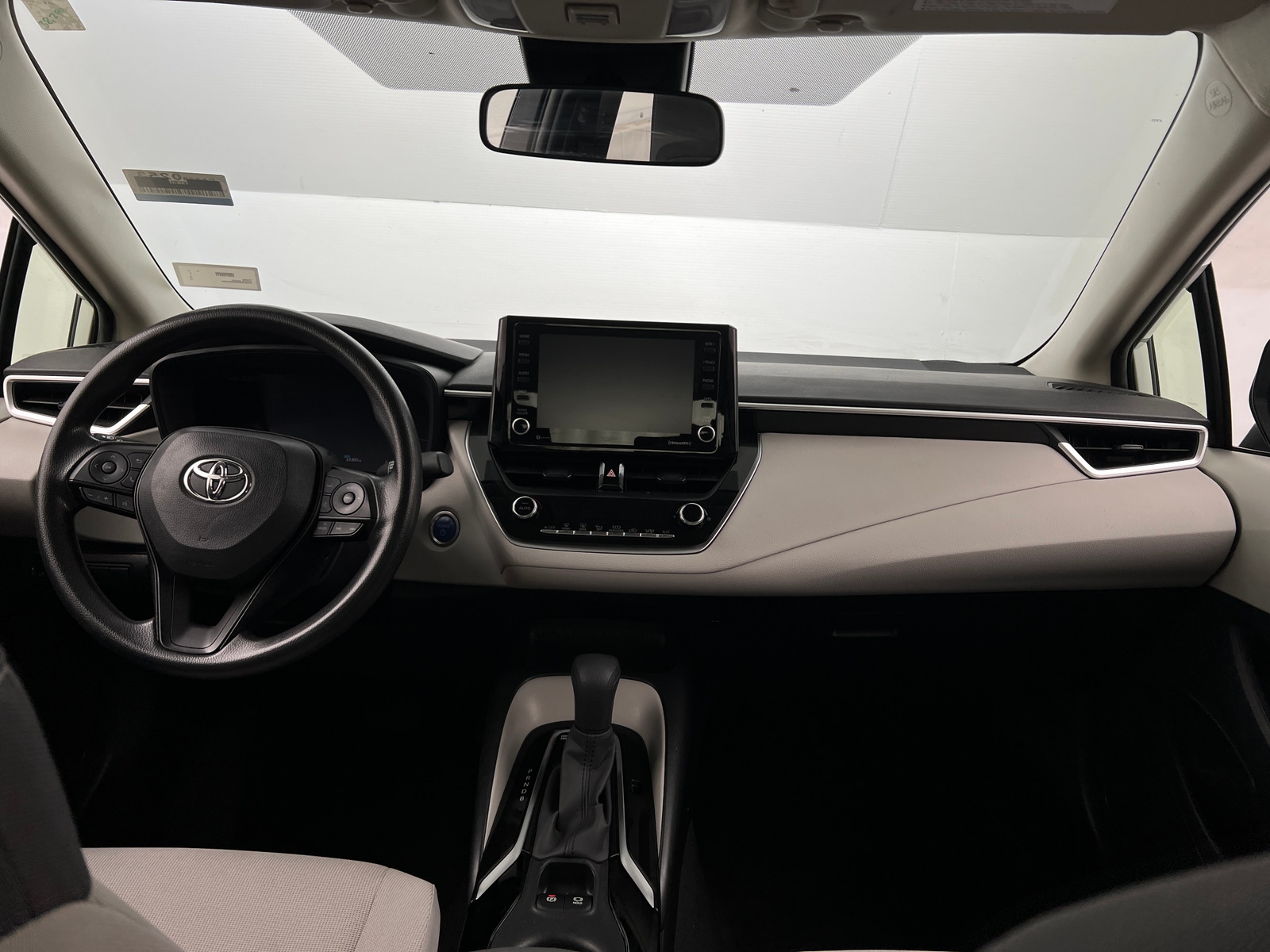 Thumbnail: 2022 Toyota Corolla - 3