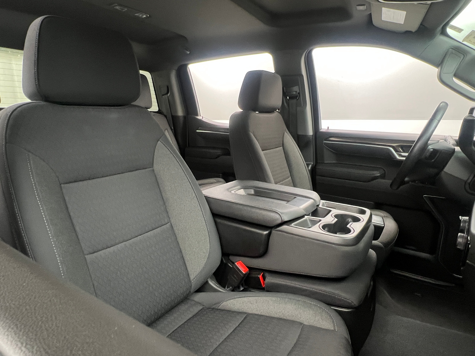 Thumbnail: 2022 Chevrolet Silverado 1500 - 2