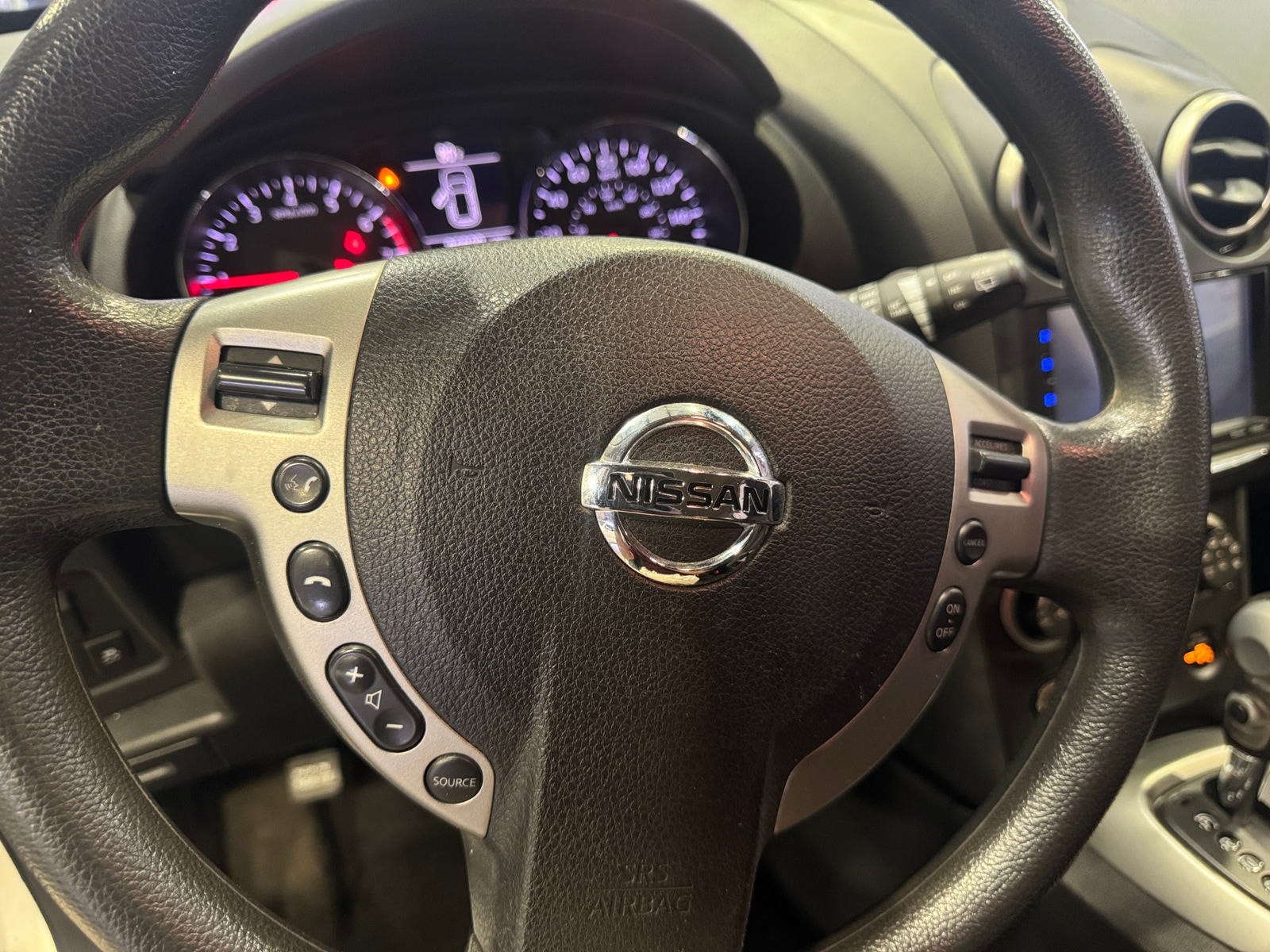 Thumbnail: 2015 Nissan Rogue - 5