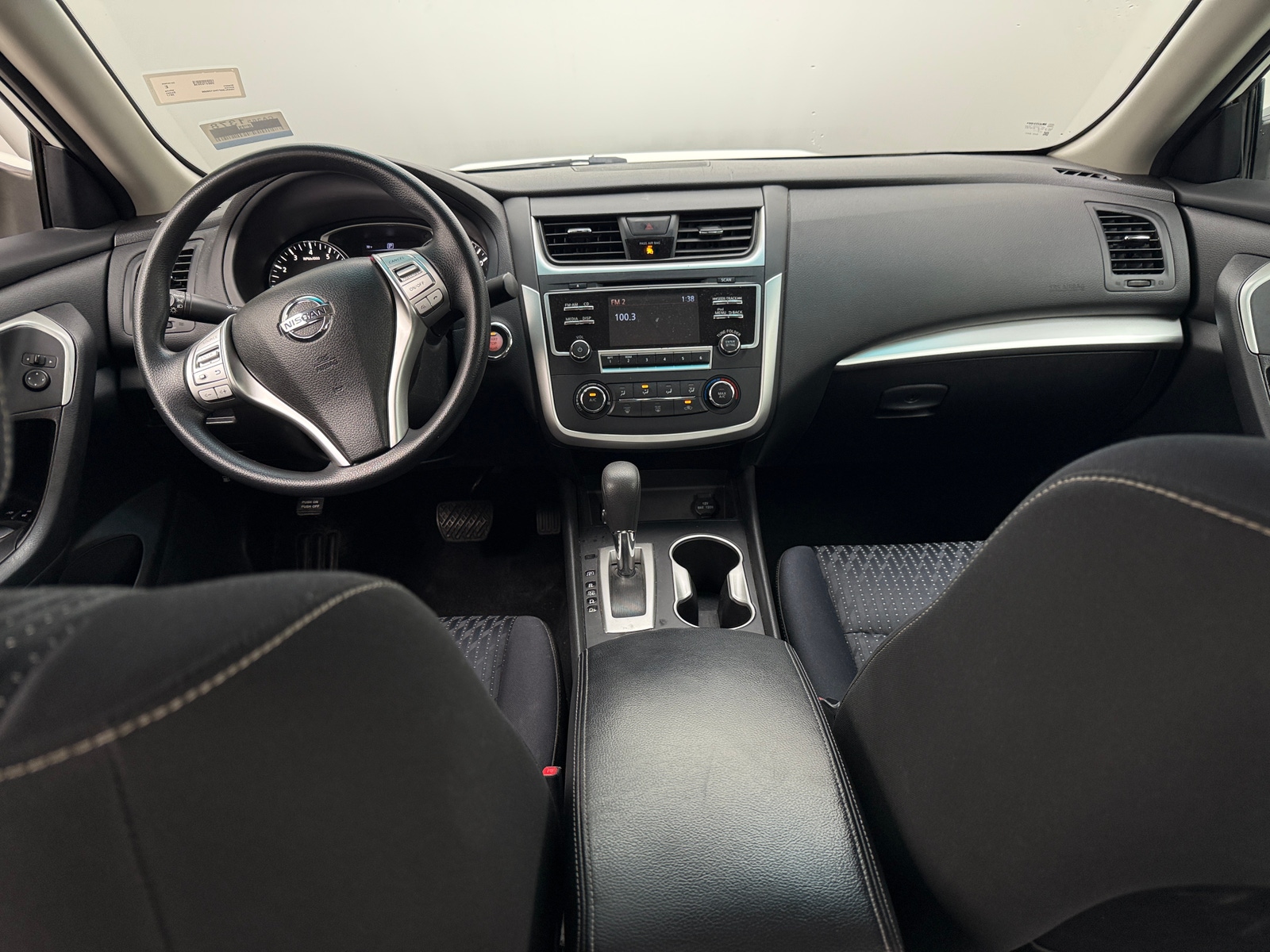 Thumbnail: 2017 Nissan Altima - 3