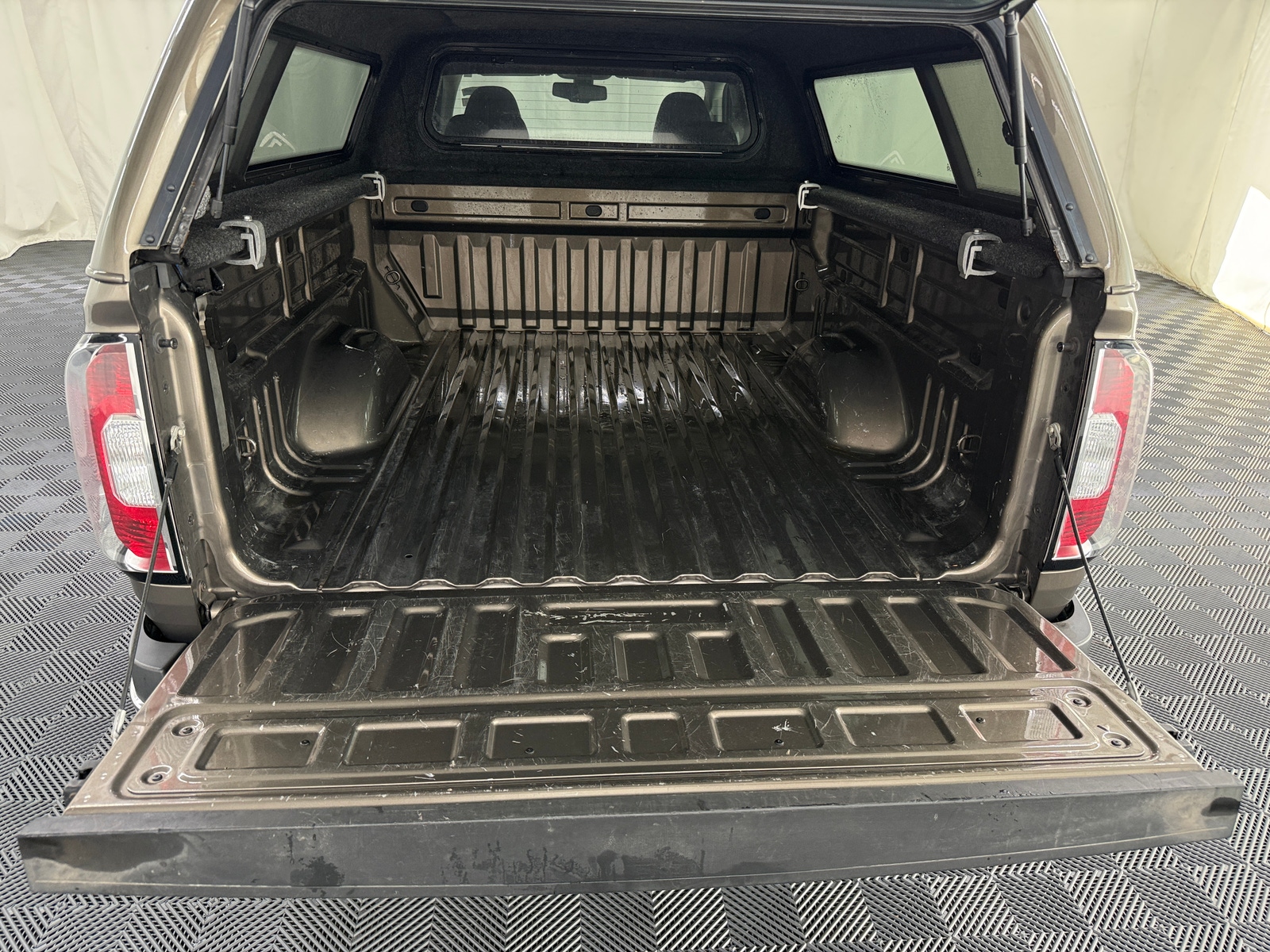 Thumbnail: 2015 GMC Canyon - 7
