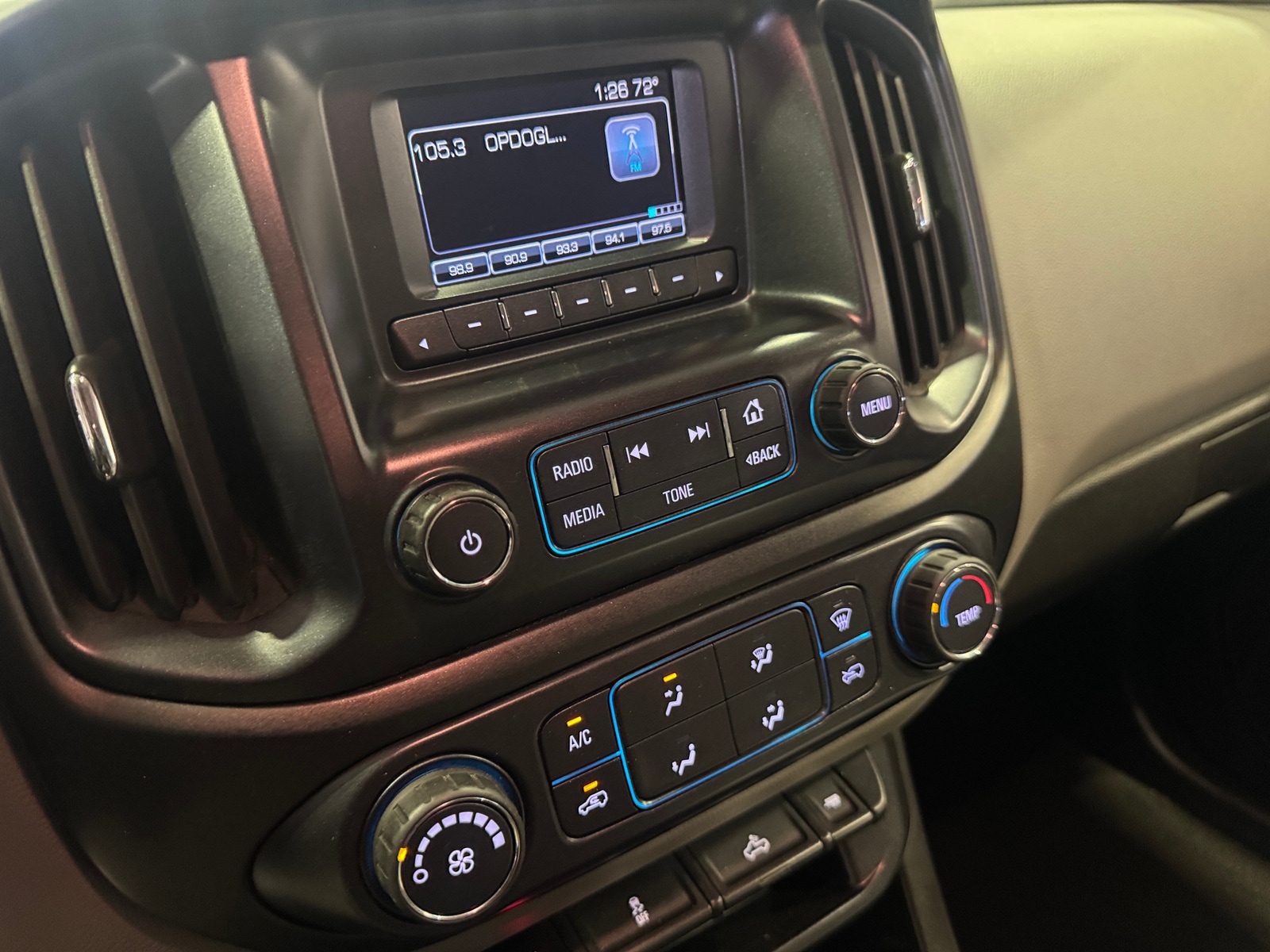 Thumbnail: 2017 Chevrolet Colorado - 4