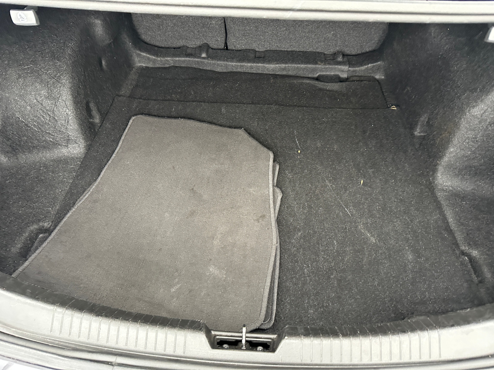 Thumbnail: 2023 Chevrolet Malibu - 7