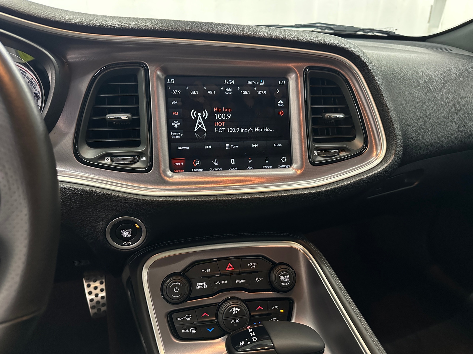 Thumbnail: 2019 Dodge Challenger - 2