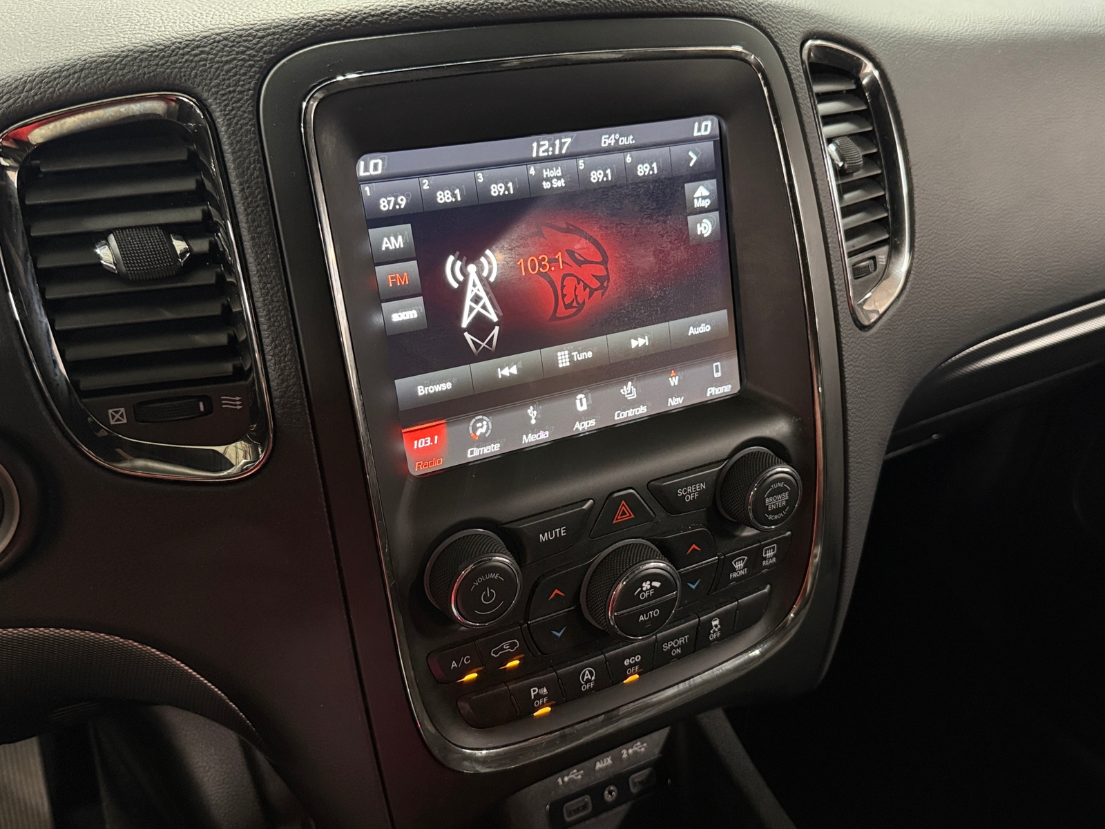 Thumbnail: 2019 Dodge Durango - 3