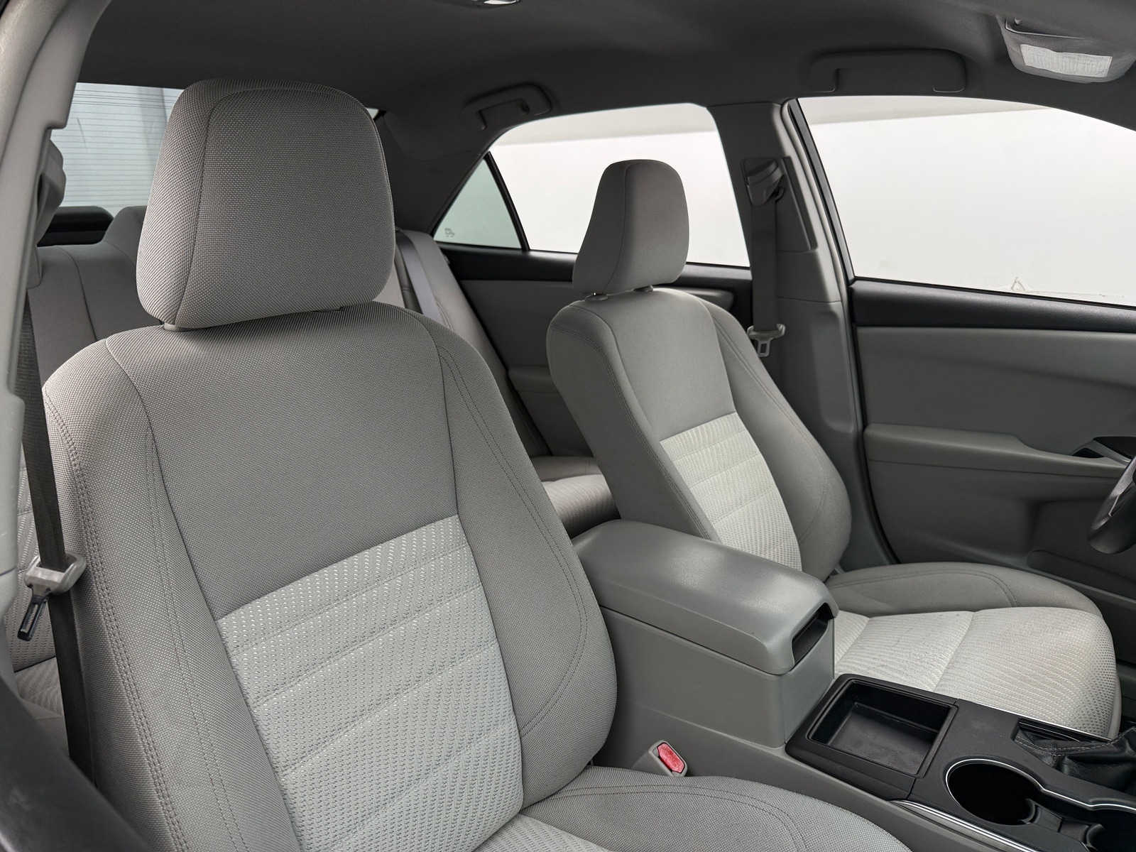 Thumbnail: 2016 Toyota Camry - 2