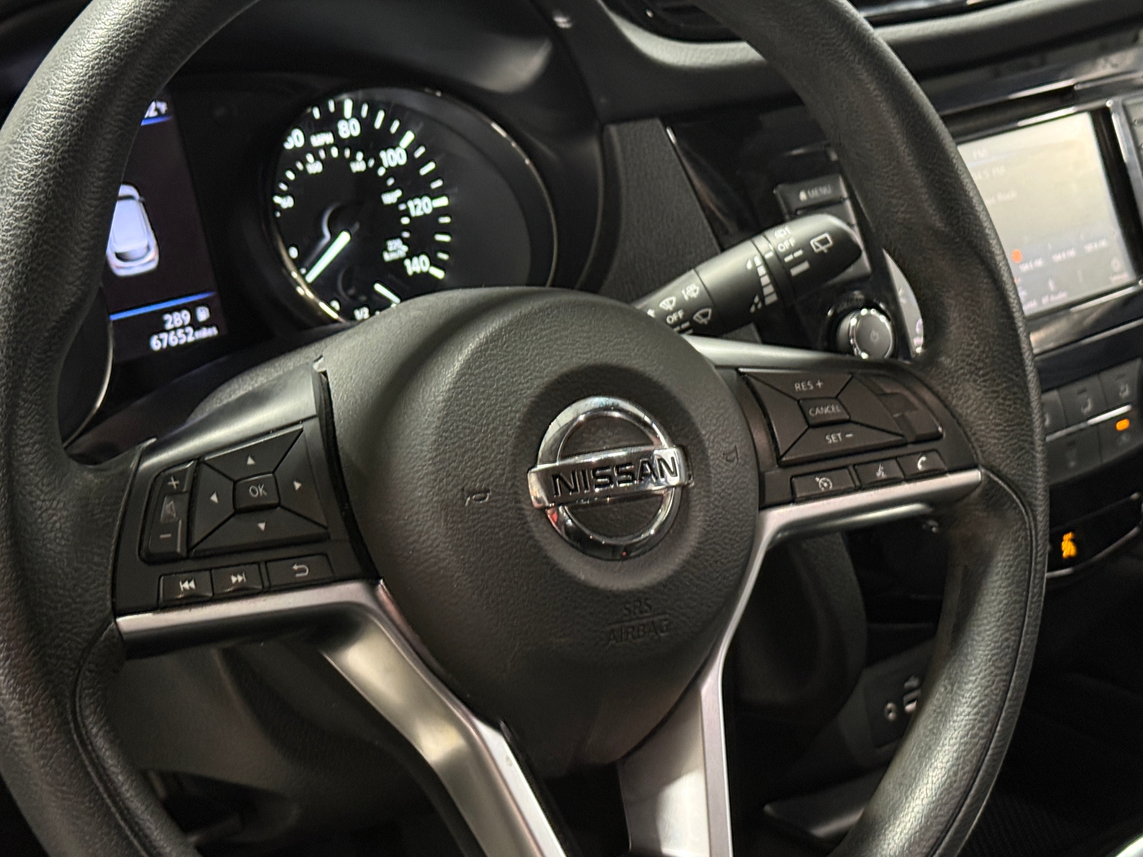 Thumbnail: 2020 Nissan Rogue Sport - 5