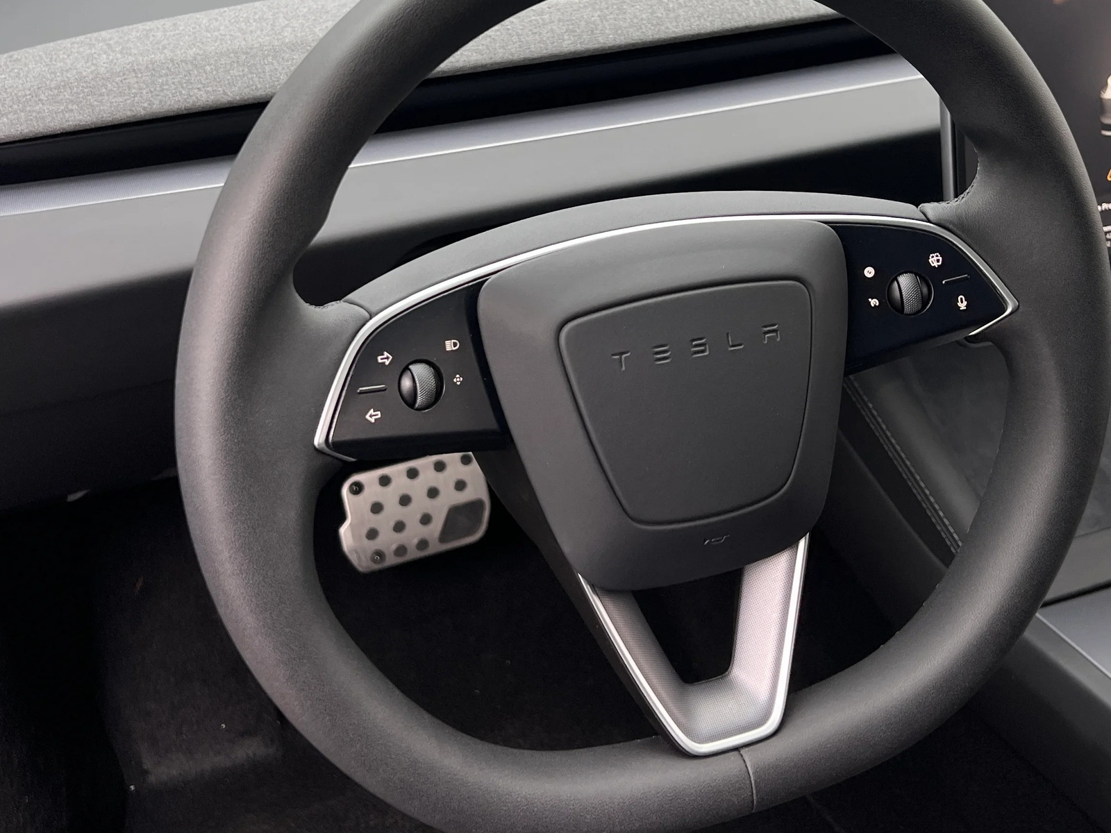 Thumbnail: 2024 Tesla Model 3 - 4