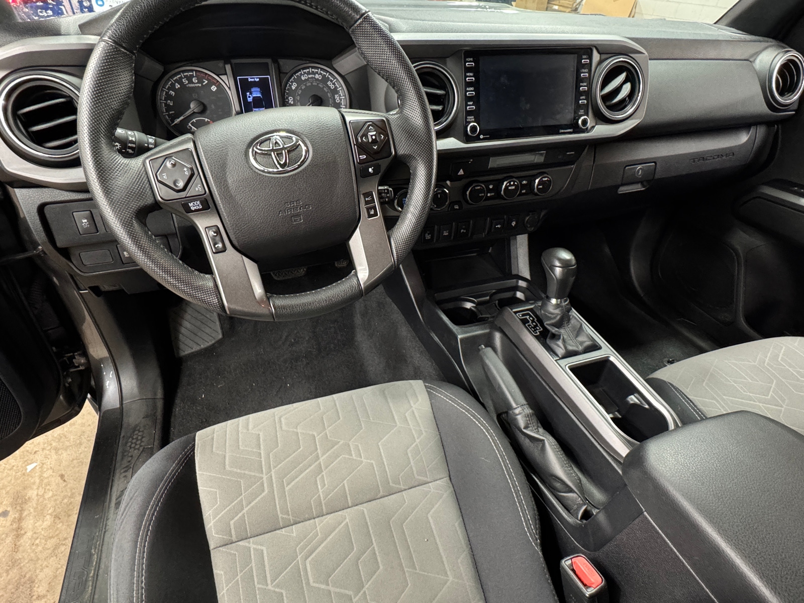 Thumbnail: 2021 Toyota Tacoma - 3