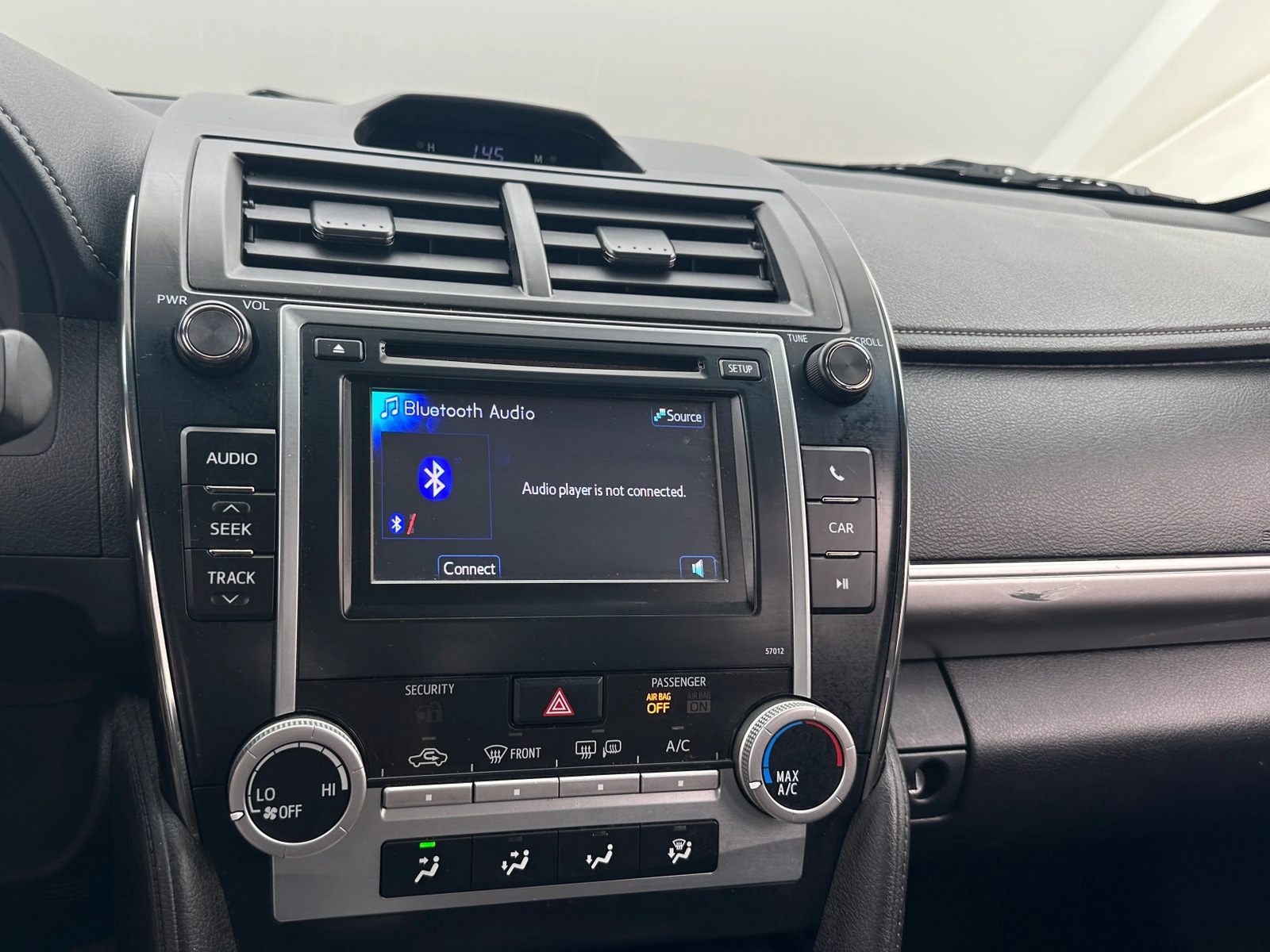 Thumbnail: 2012 Toyota Camry - 4