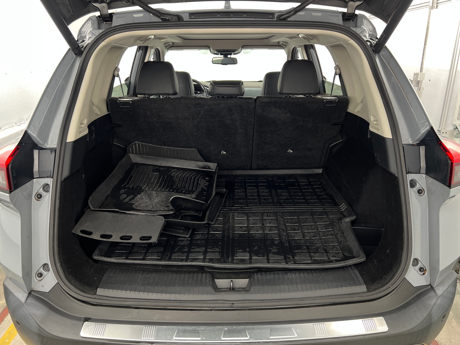 Thumbnail: 2021 Nissan Rogue - 6