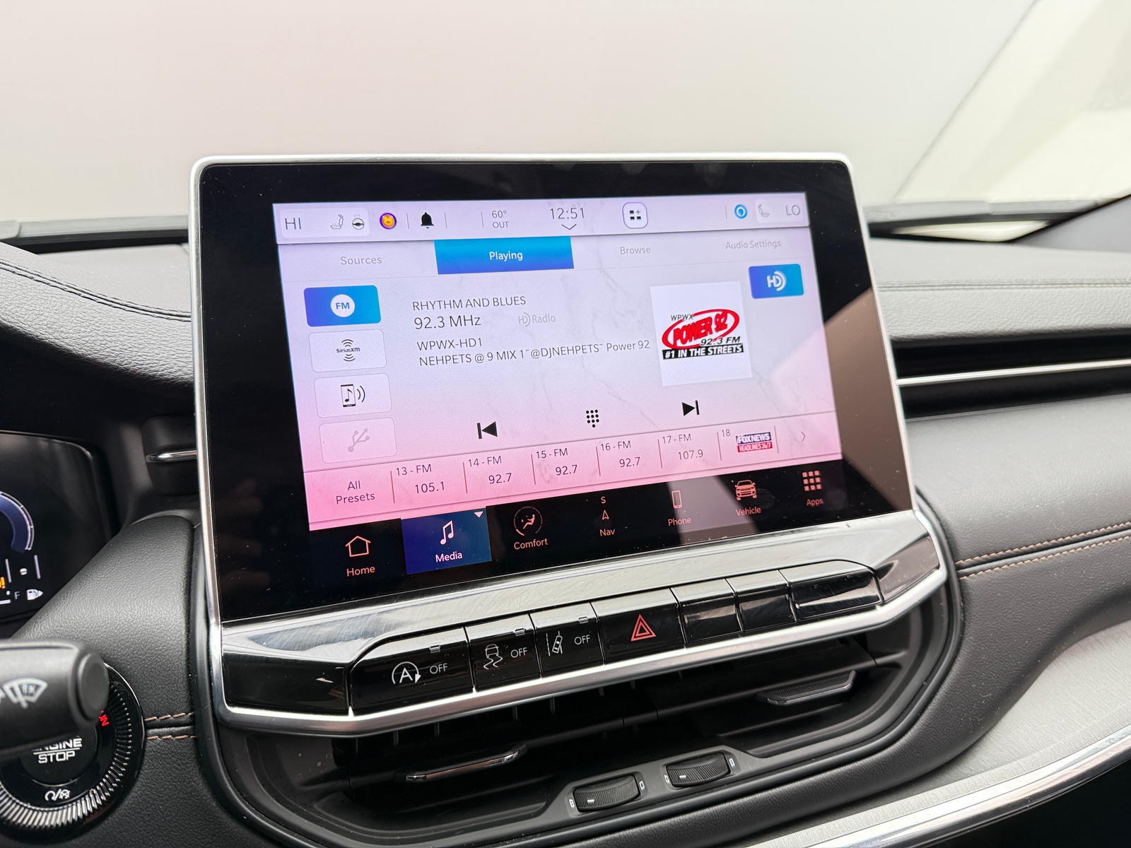 Thumbnail: 2022 Jeep Compass - 3