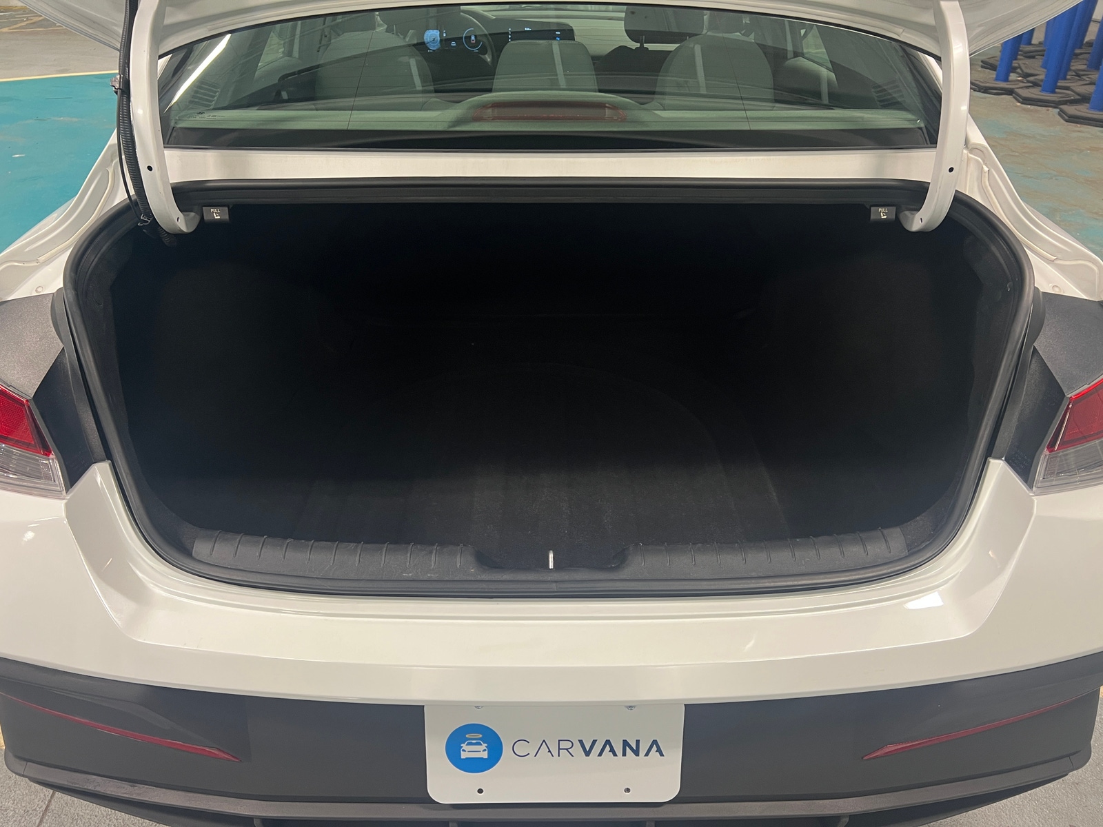 Thumbnail: 2024 Hyundai Elantra - 7