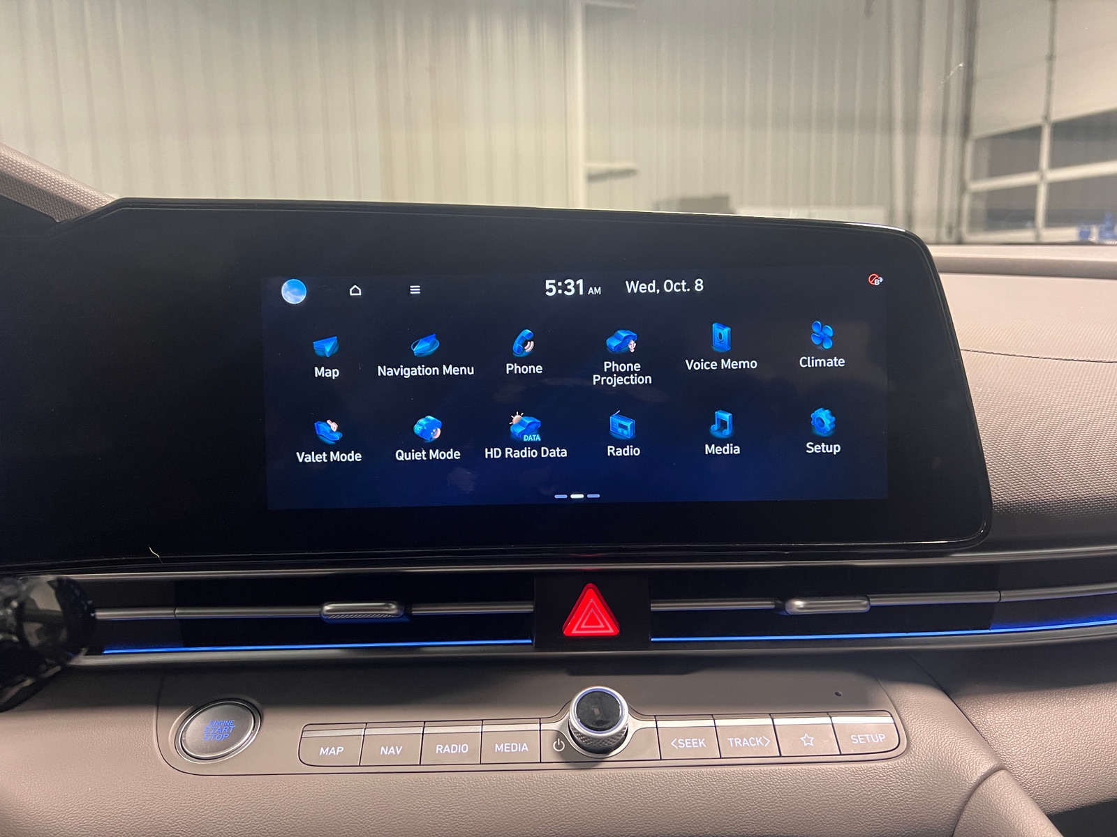 Thumbnail: 2024 Hyundai Elantra - 4