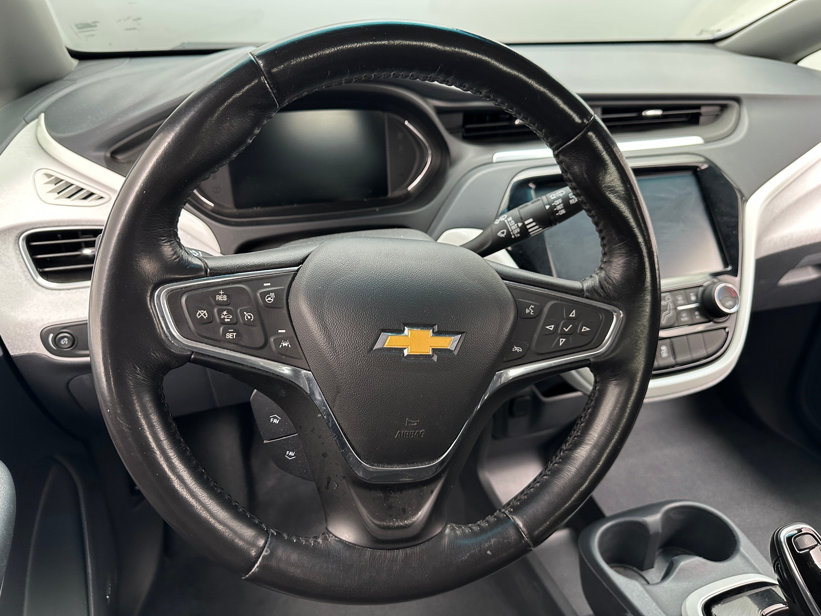 Thumbnail: 2019 Chevrolet Bolt EV - 4