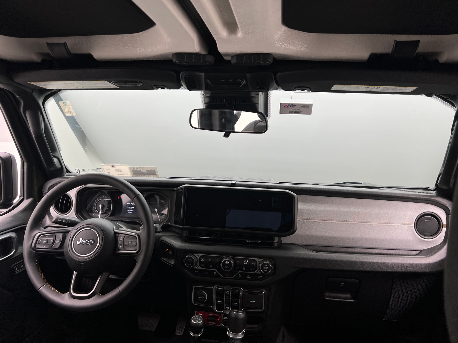 Thumbnail: 2024 Jeep Wrangler - 3