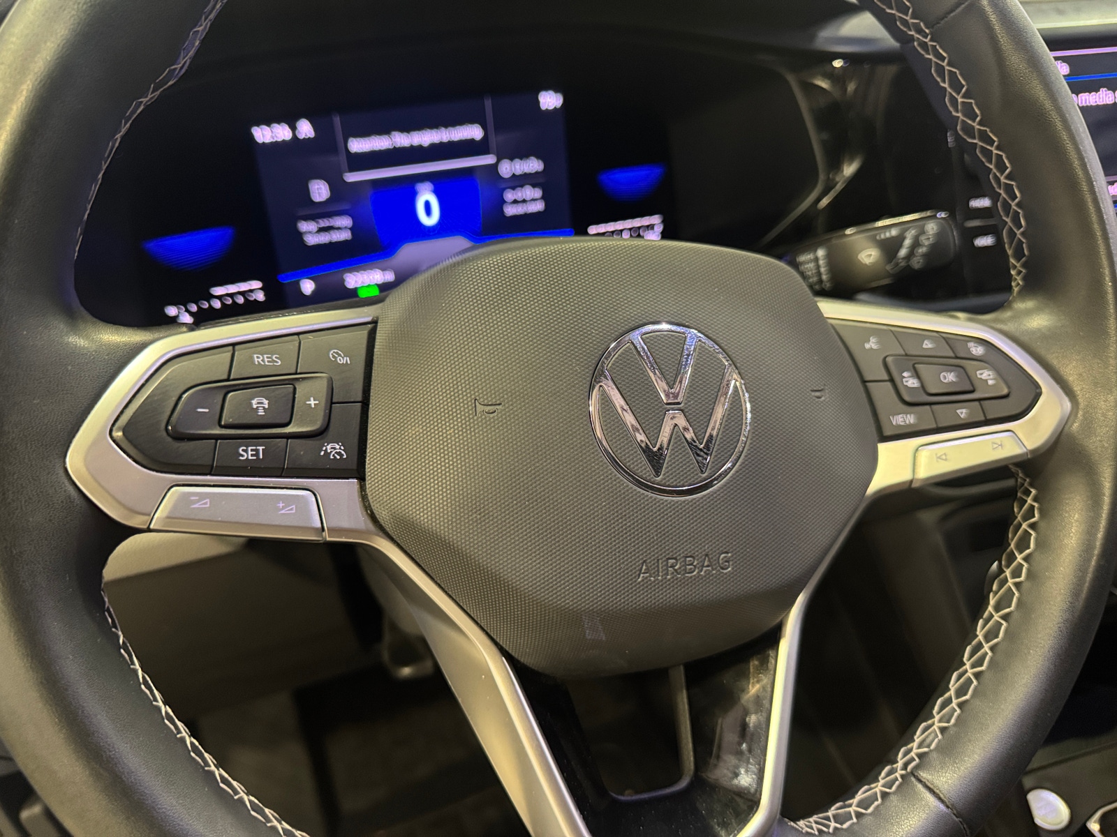 Thumbnail: 2022 Volkswagen Taos - 5