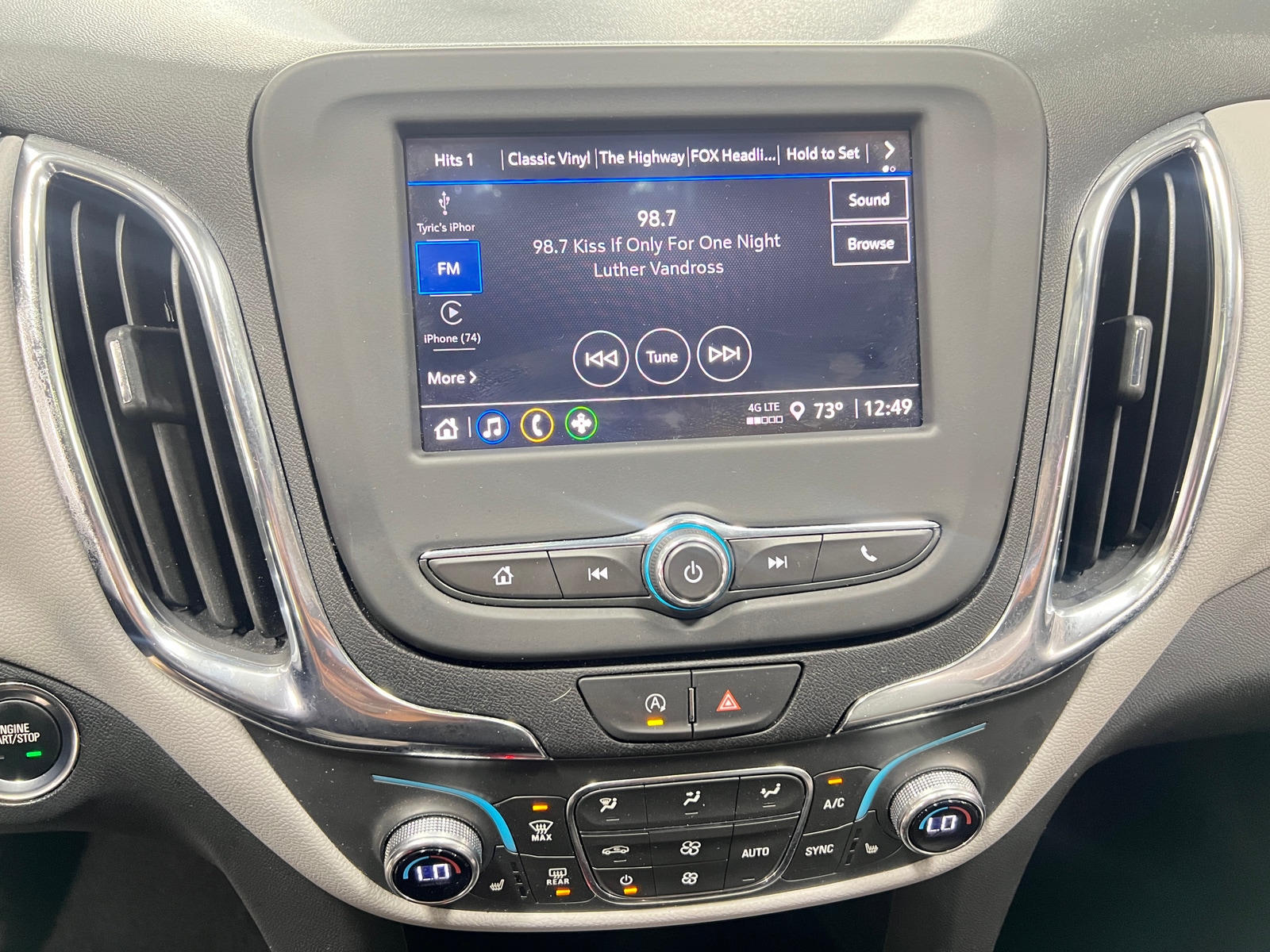 Thumbnail: 2024 Chevrolet Equinox - 4