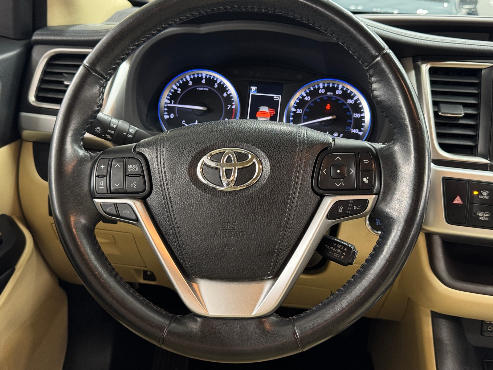 Thumbnail: 2018 Toyota Highlander - 4