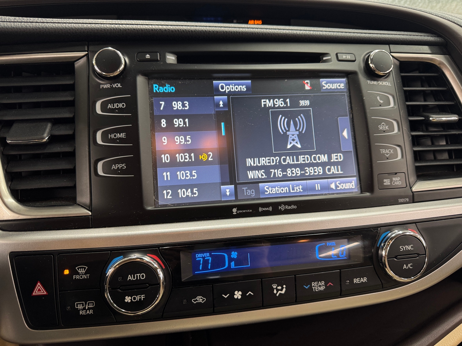 Thumbnail: 2018 Toyota Highlander - 3
