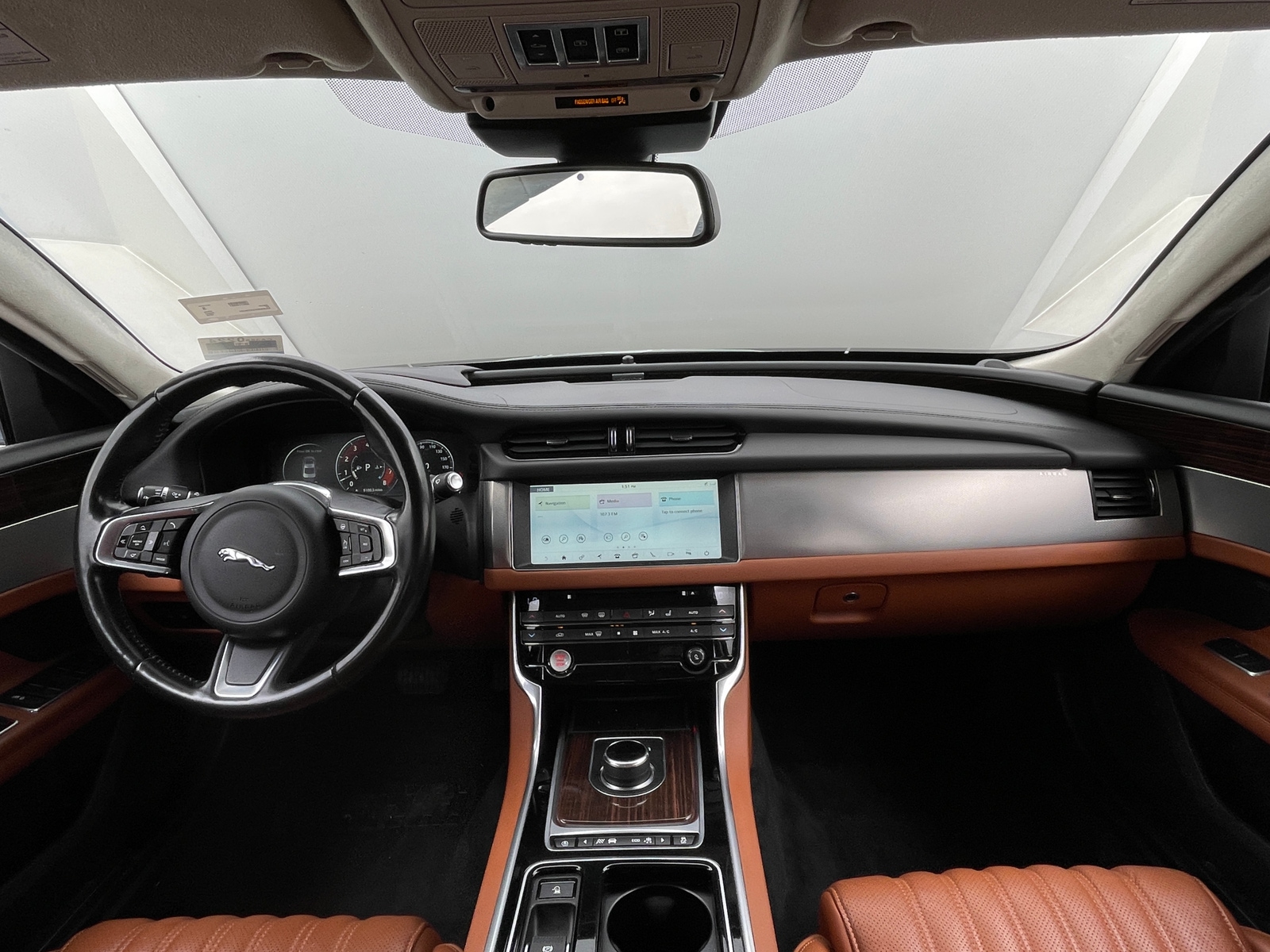 Thumbnail: 2018 Jaguar XF - 2