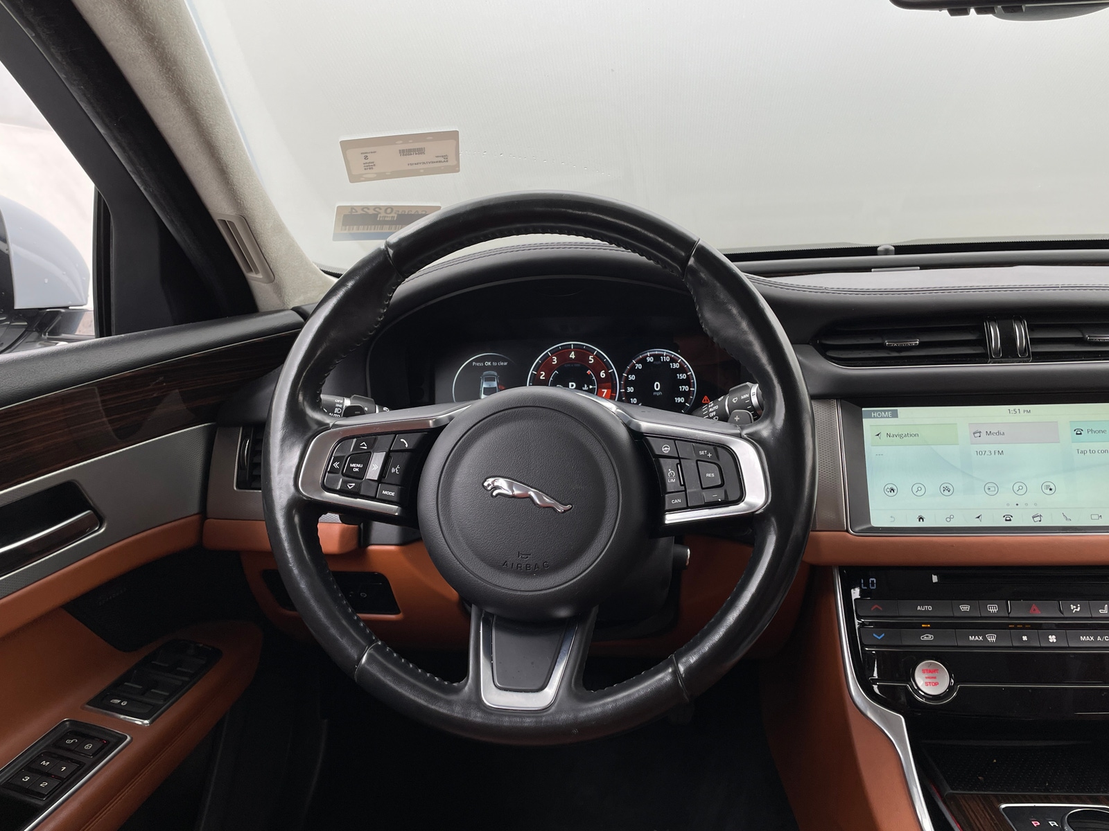 Thumbnail: 2018 Jaguar XF - 4