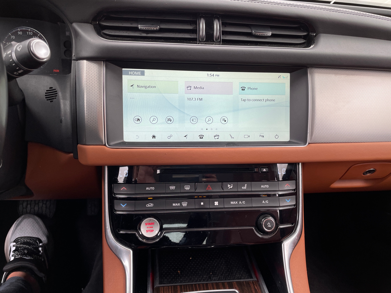 Thumbnail: 2018 Jaguar XF - 3