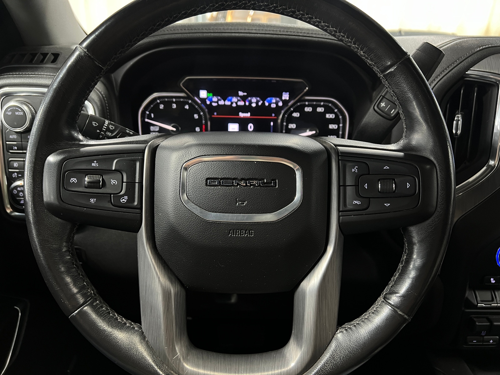 Thumbnail: 2020 GMC Sierra 1500 - 4