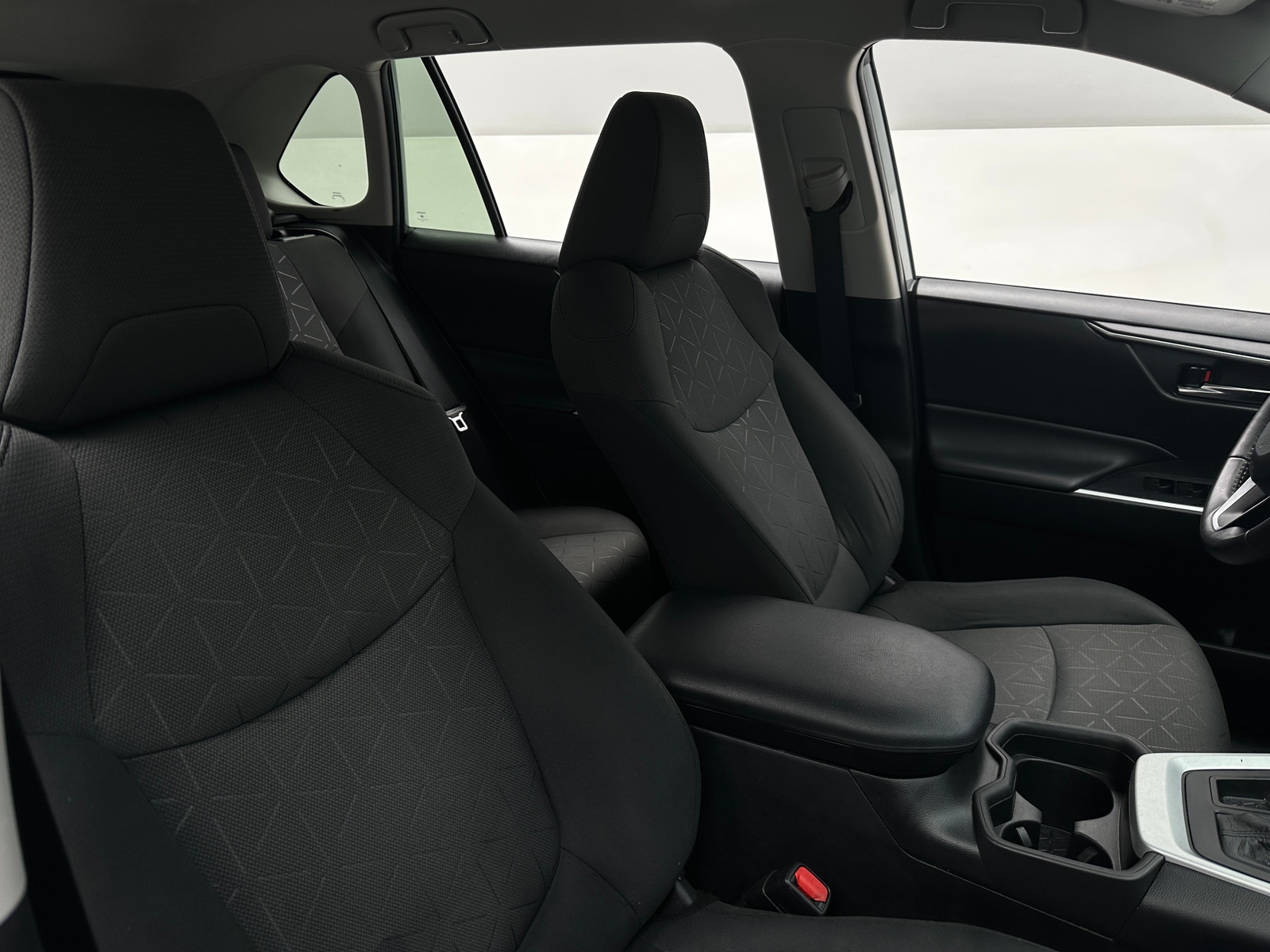 Thumbnail: 2021 Toyota RAV4 - 2