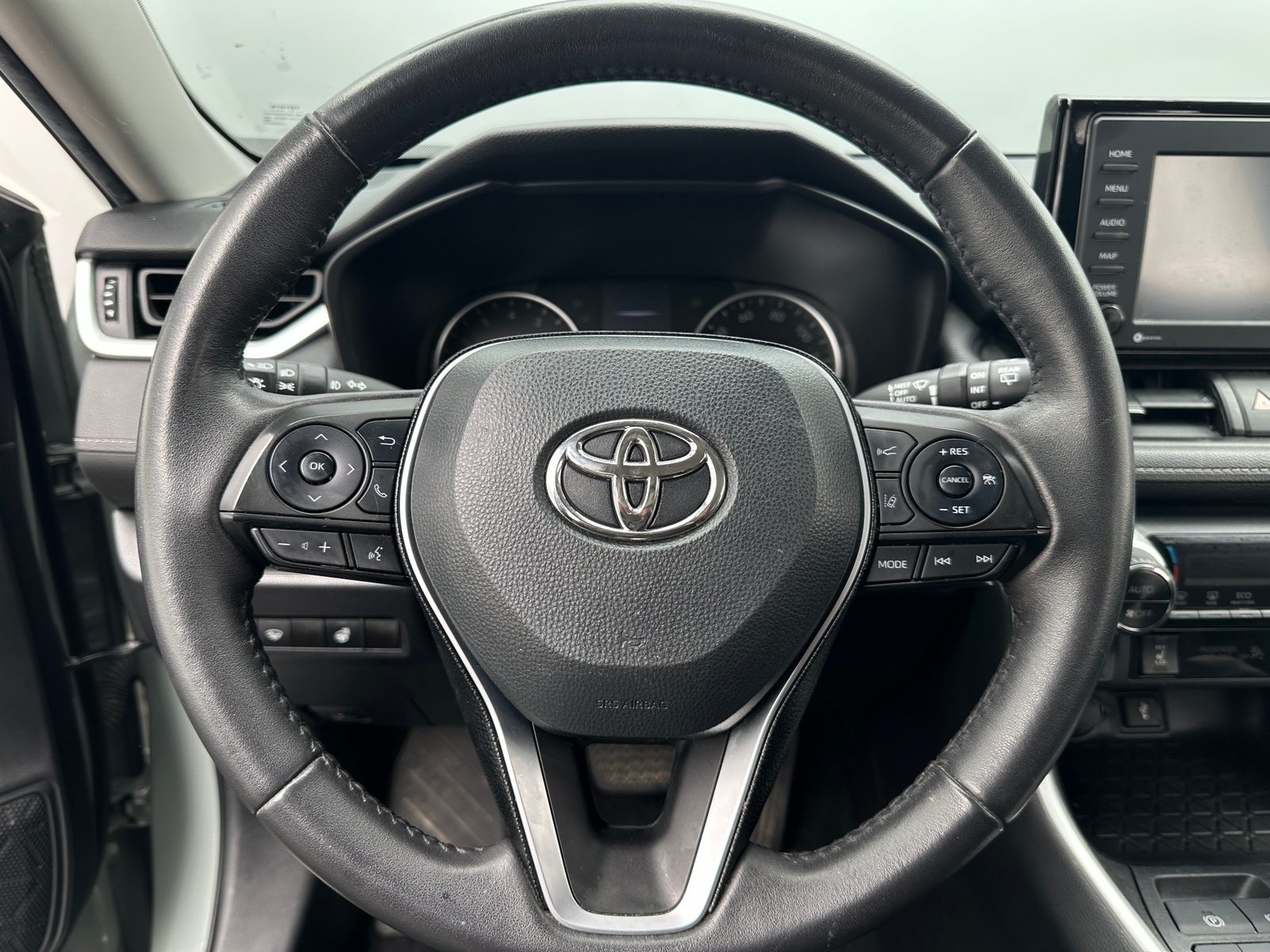 Thumbnail: 2021 Toyota RAV4 - 5