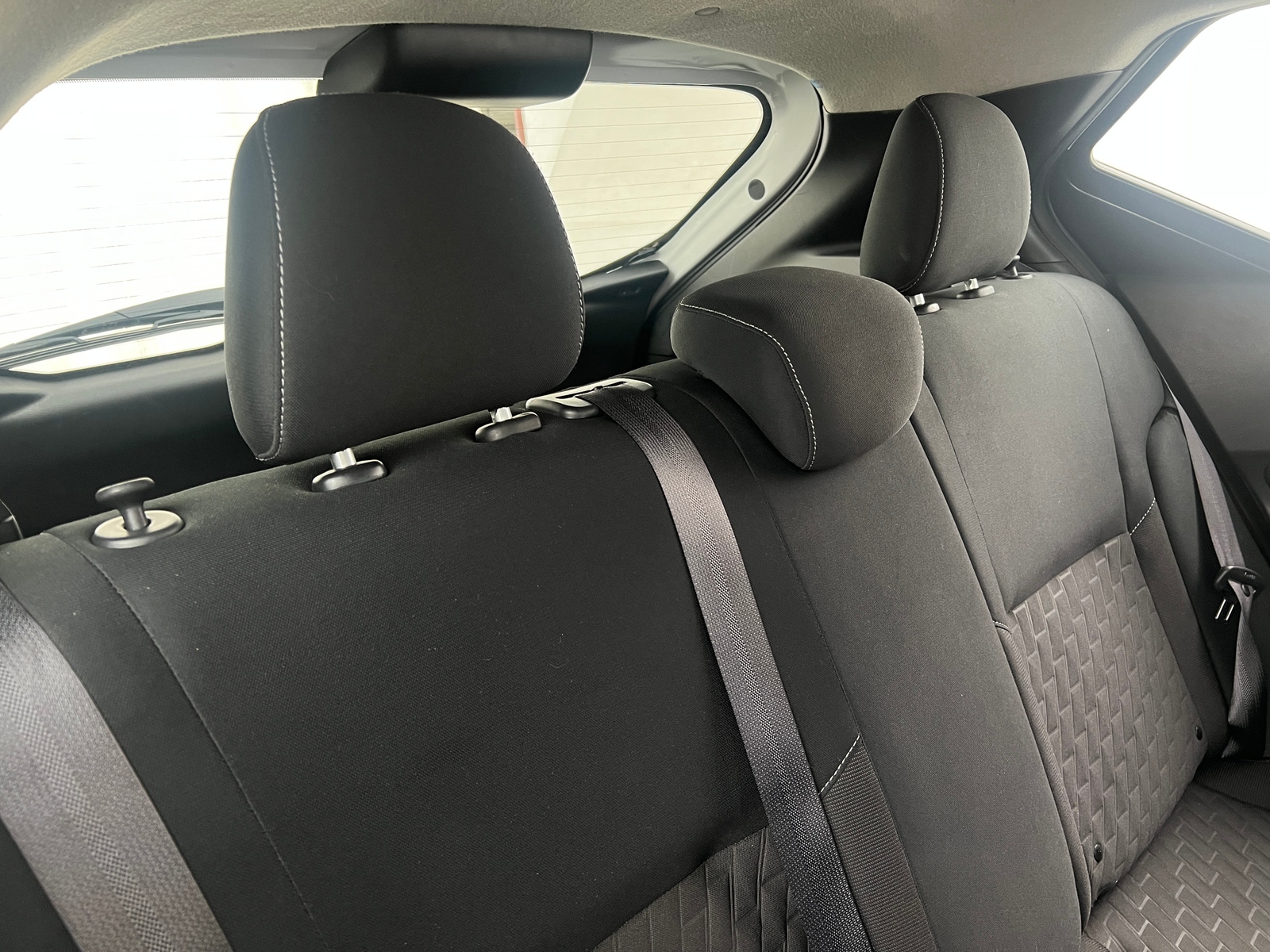Thumbnail: 2021 Nissan Kicks - 6