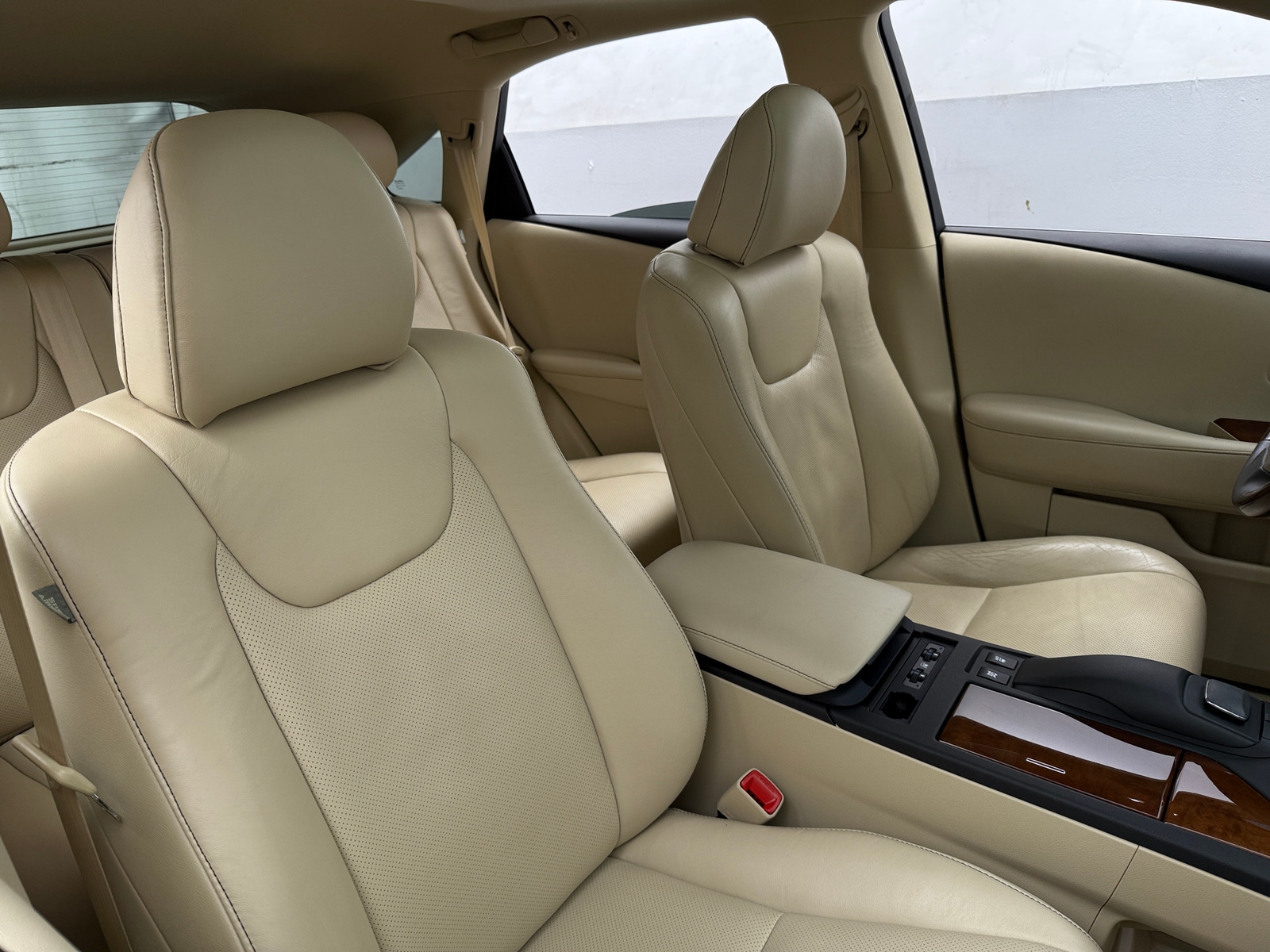Thumbnail: 2013 Lexus RX - 2