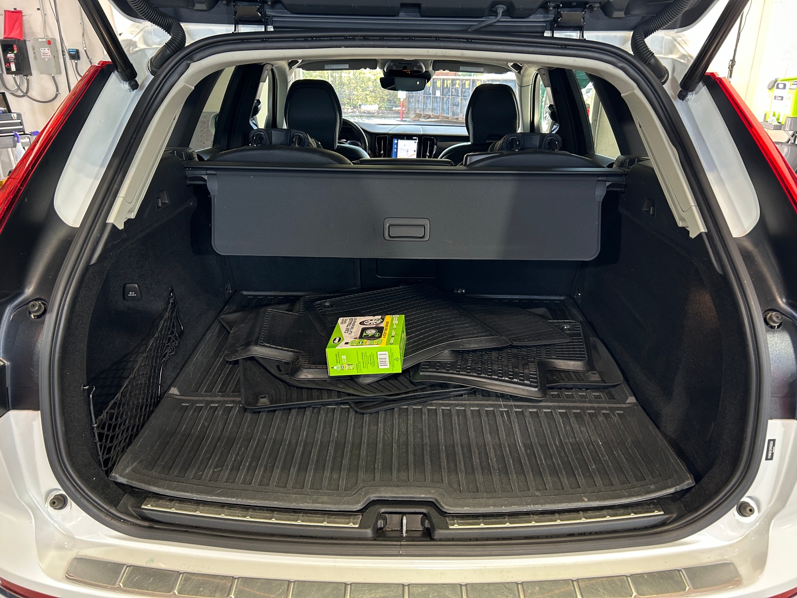 Thumbnail: 2021 Volvo XC60 - 6