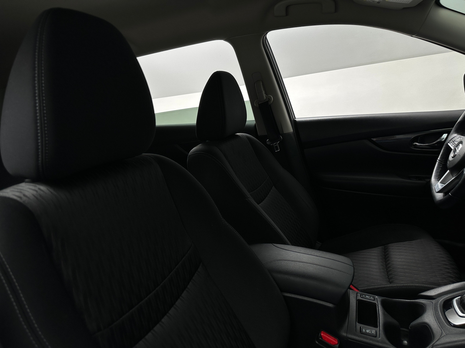 Thumbnail: 2020 Nissan Rogue - 2