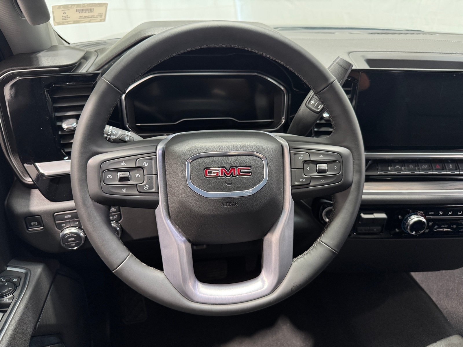 Thumbnail: 2025 GMC Sierra 1500 - 5