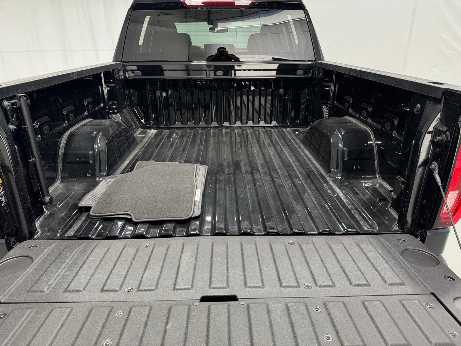 Thumbnail: 2025 GMC Sierra 1500 - 7