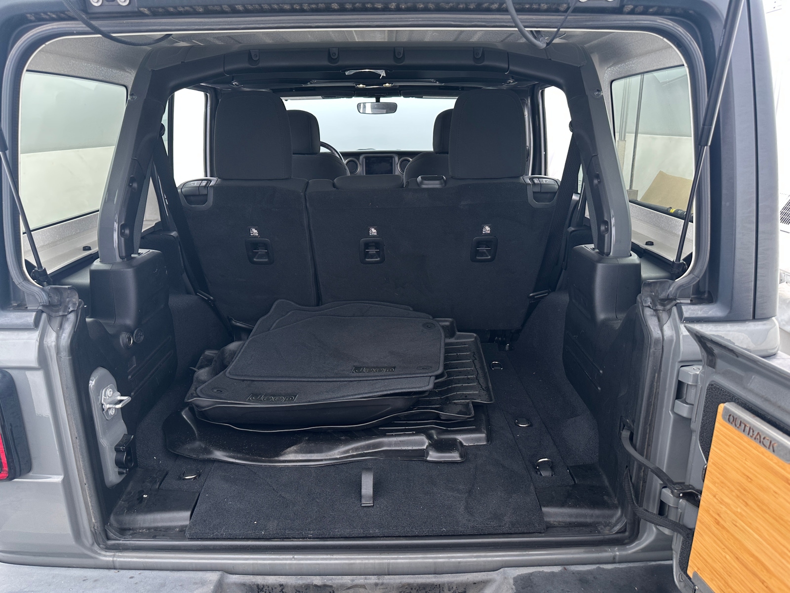 Thumbnail: 2019 Jeep Wrangler - 7