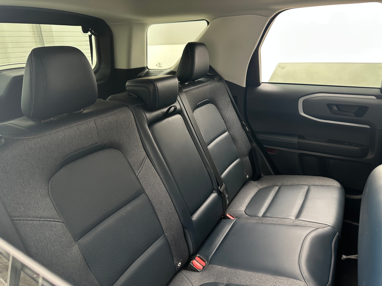 Thumbnail: 2022 Ford Bronco Sport - 5