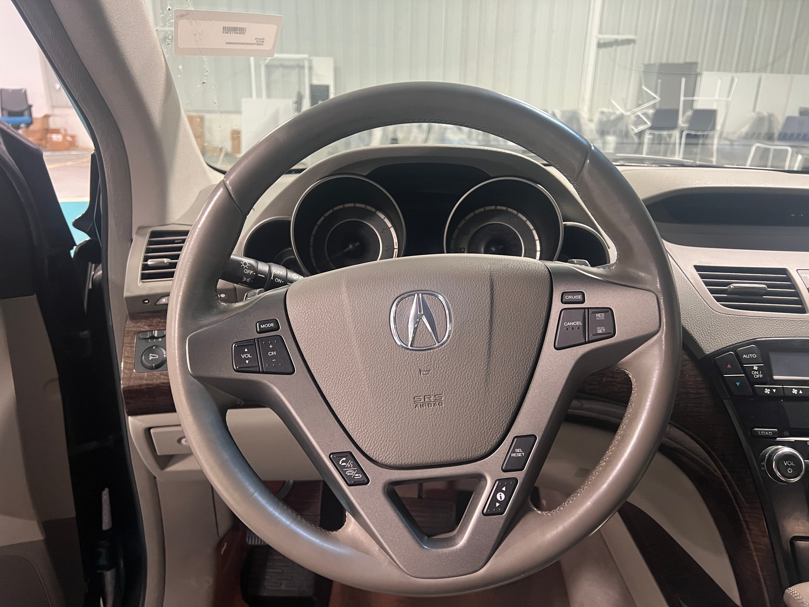 Thumbnail: 2011 Acura MDX - 4