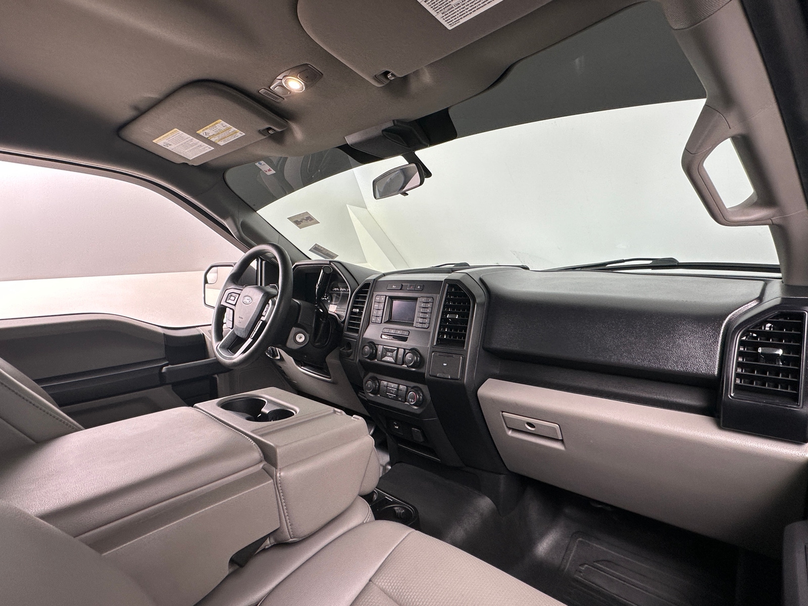 Thumbnail: 2019 Ford Econoline - 3