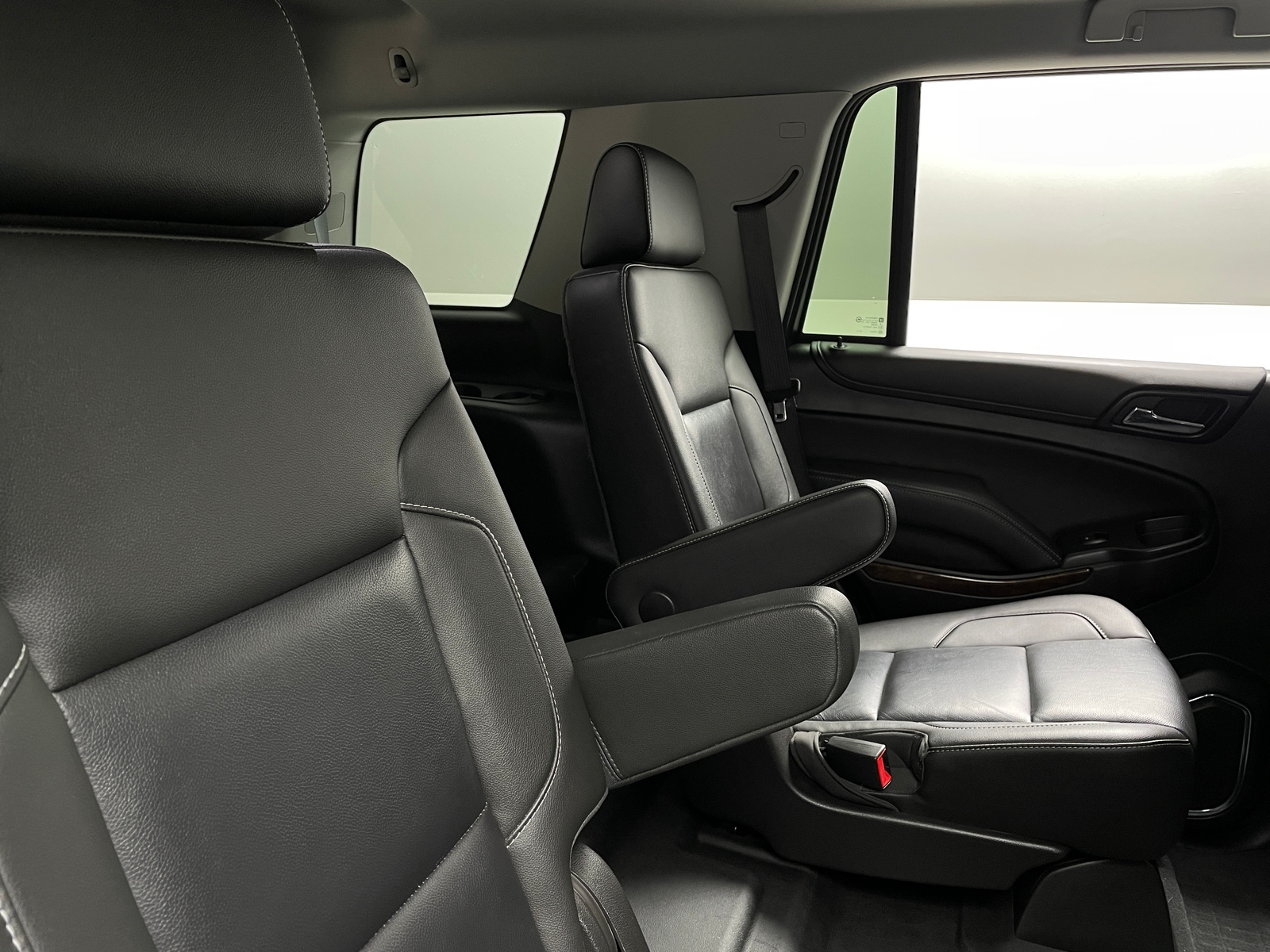 Thumbnail: 2019 Chevrolet Tahoe - 5