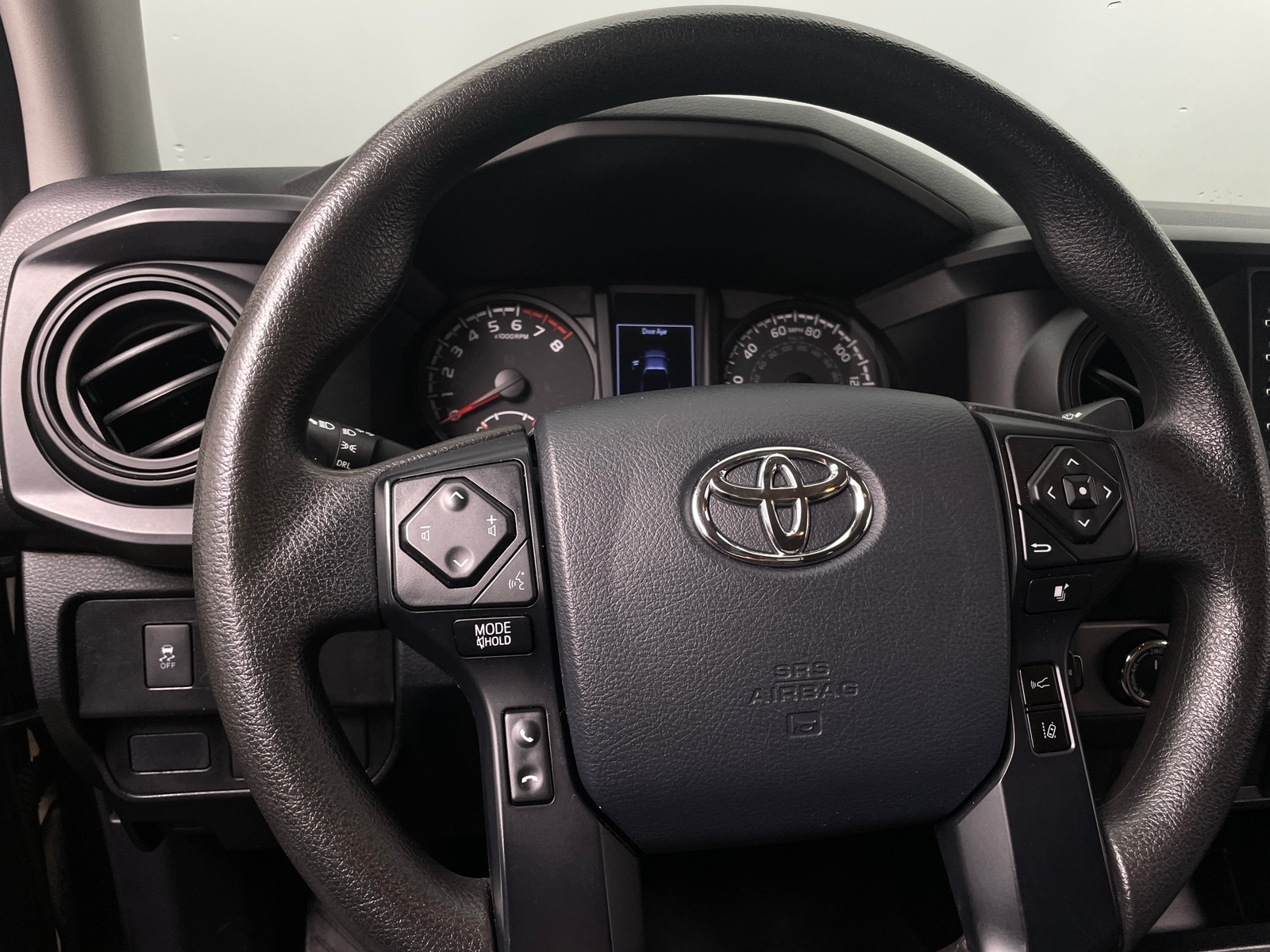 Thumbnail: 2020 Toyota Tacoma - 5