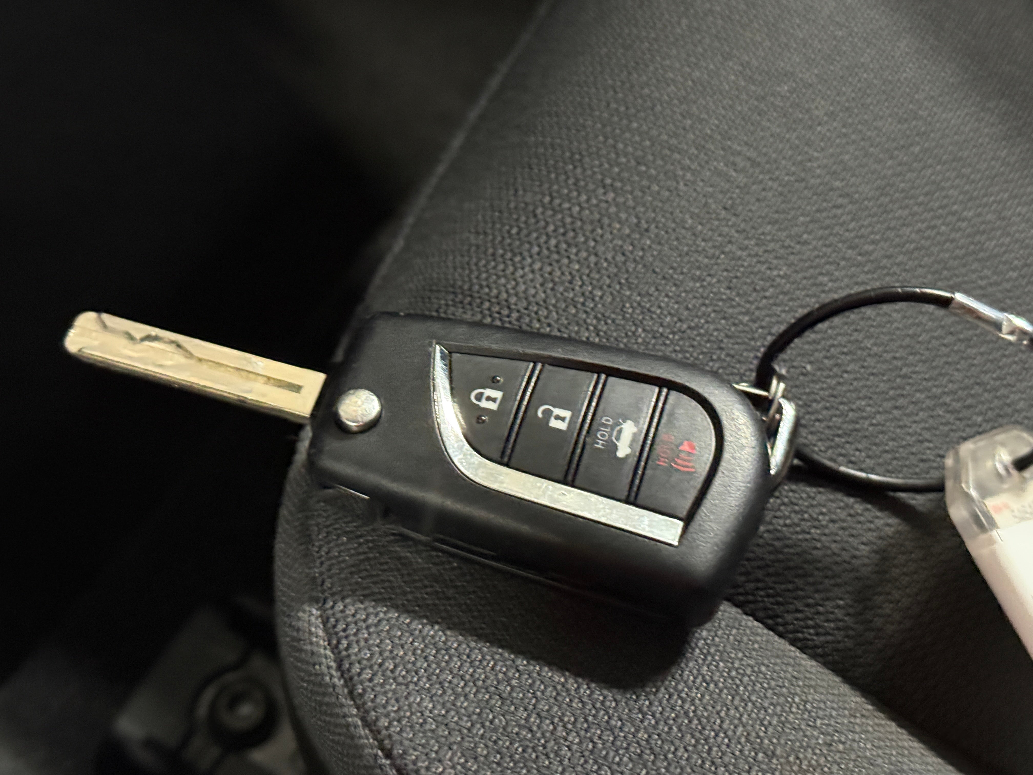 Used 2024 Toyota Corolla LE with VIN 5YFB4MDE4RP128030 for sale in Northfield, Minnesota