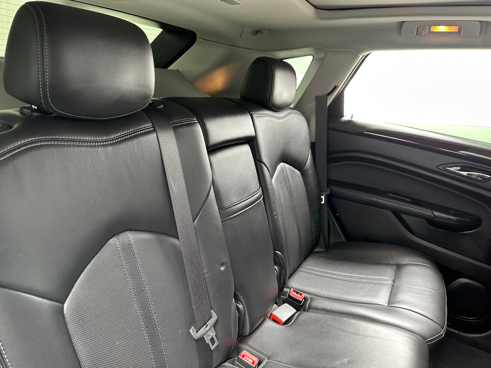 Thumbnail: 2016 Cadillac SRX - 5