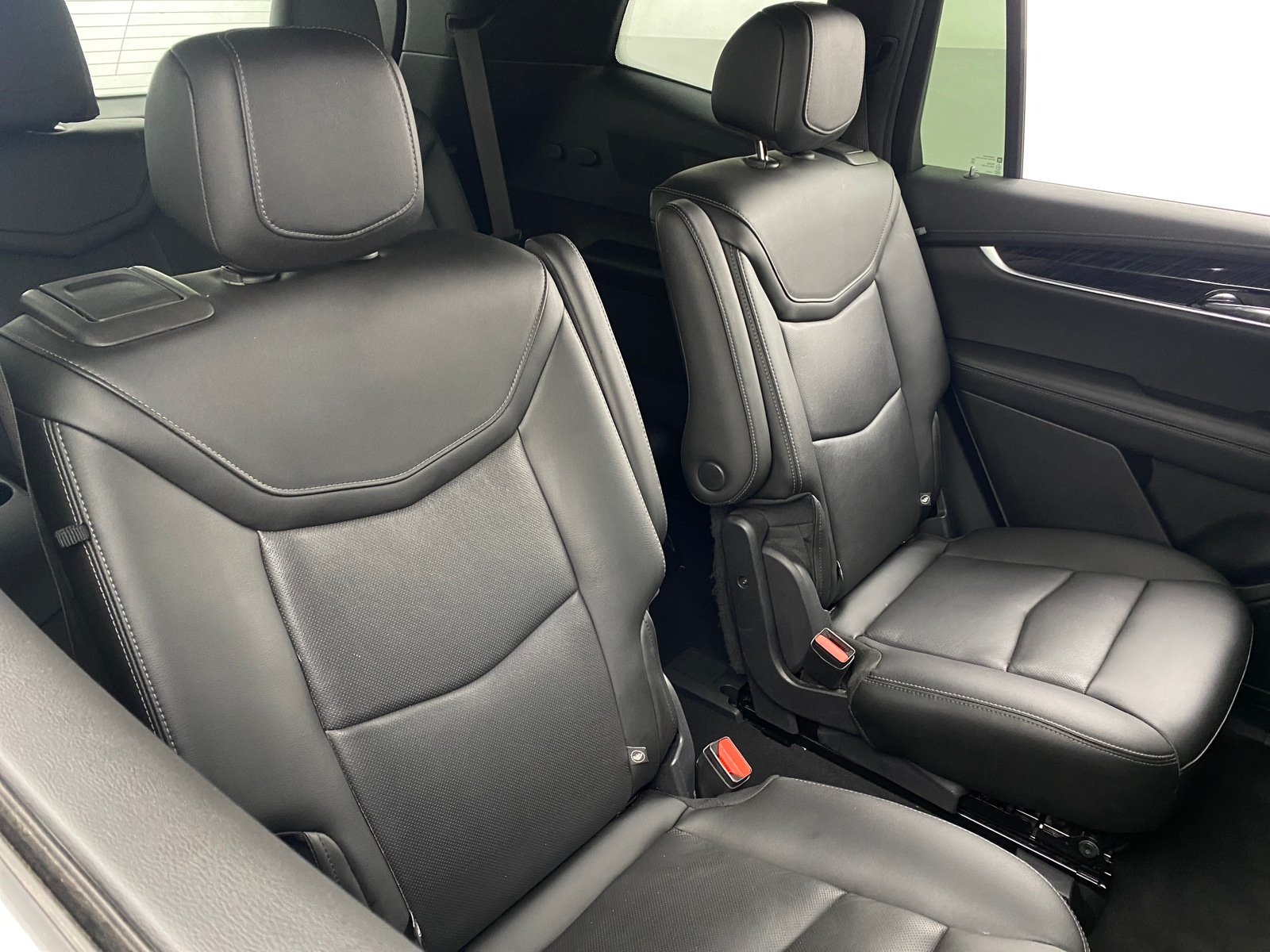 Thumbnail: 2021 Cadillac XT6 - 5