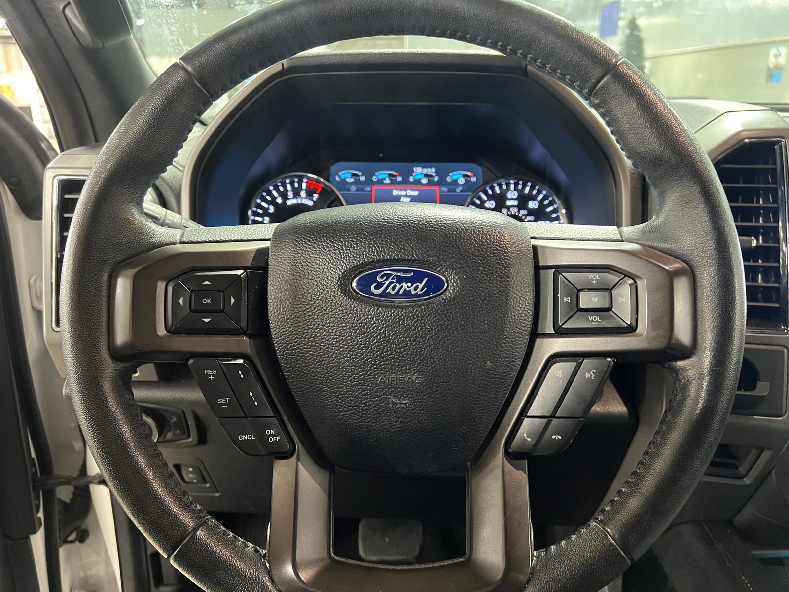 Thumbnail: 2019 Ford Expedition - 4