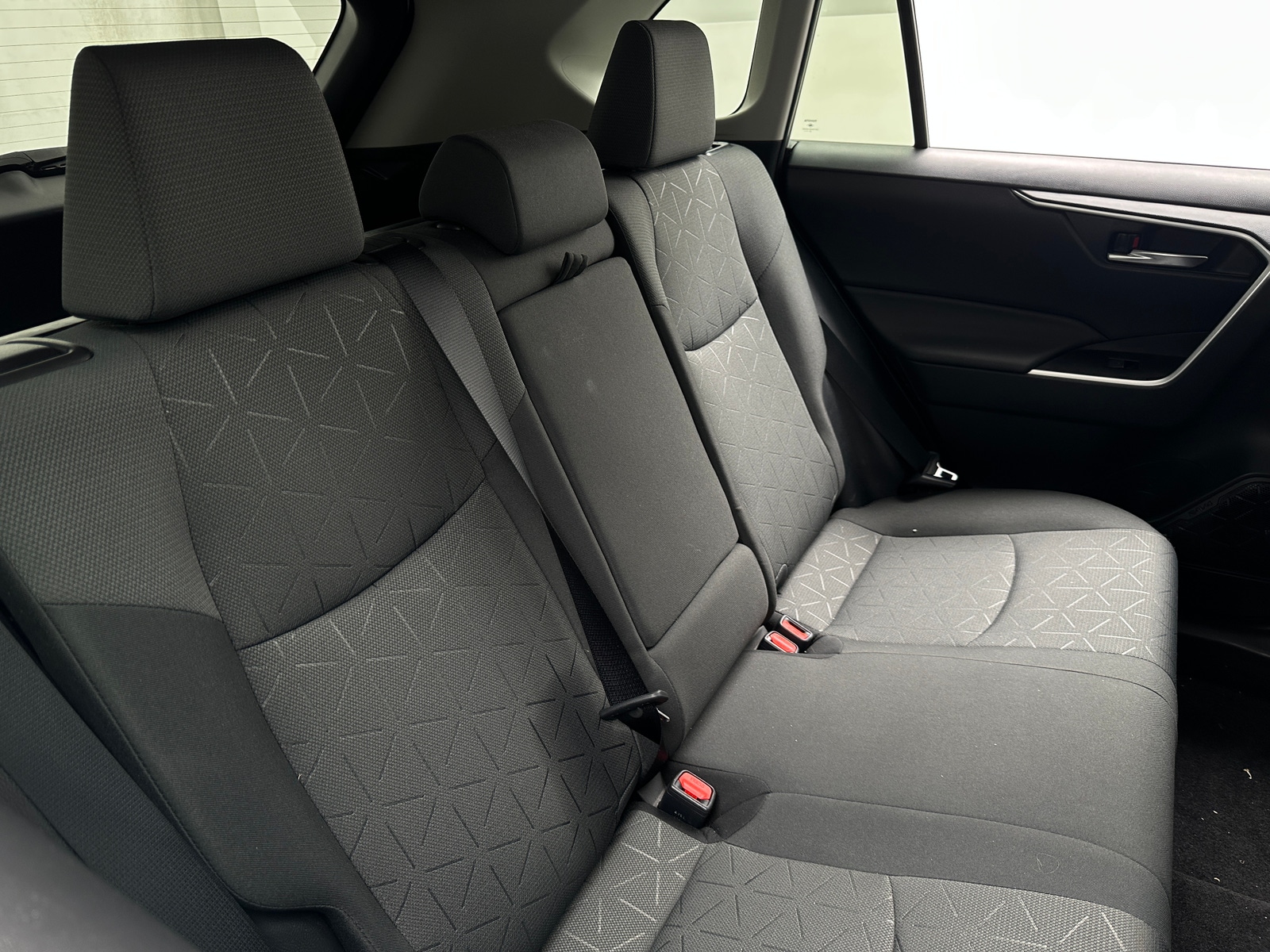 Thumbnail: 2022 Toyota RAV4 - 6